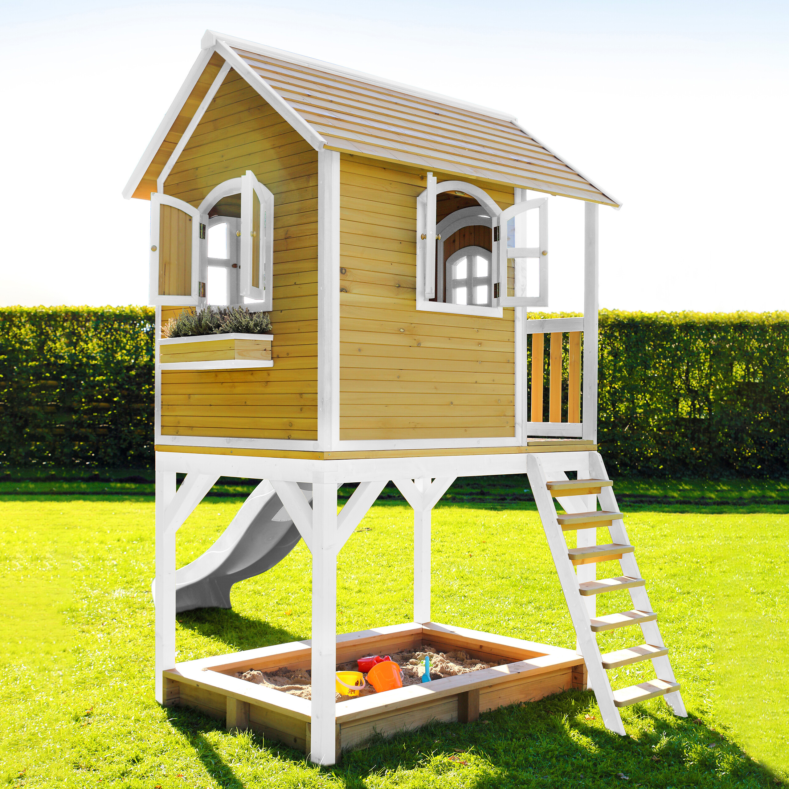 AXI Spielhaus Sarah braun B/H/L: ca. 370x291x191 cm