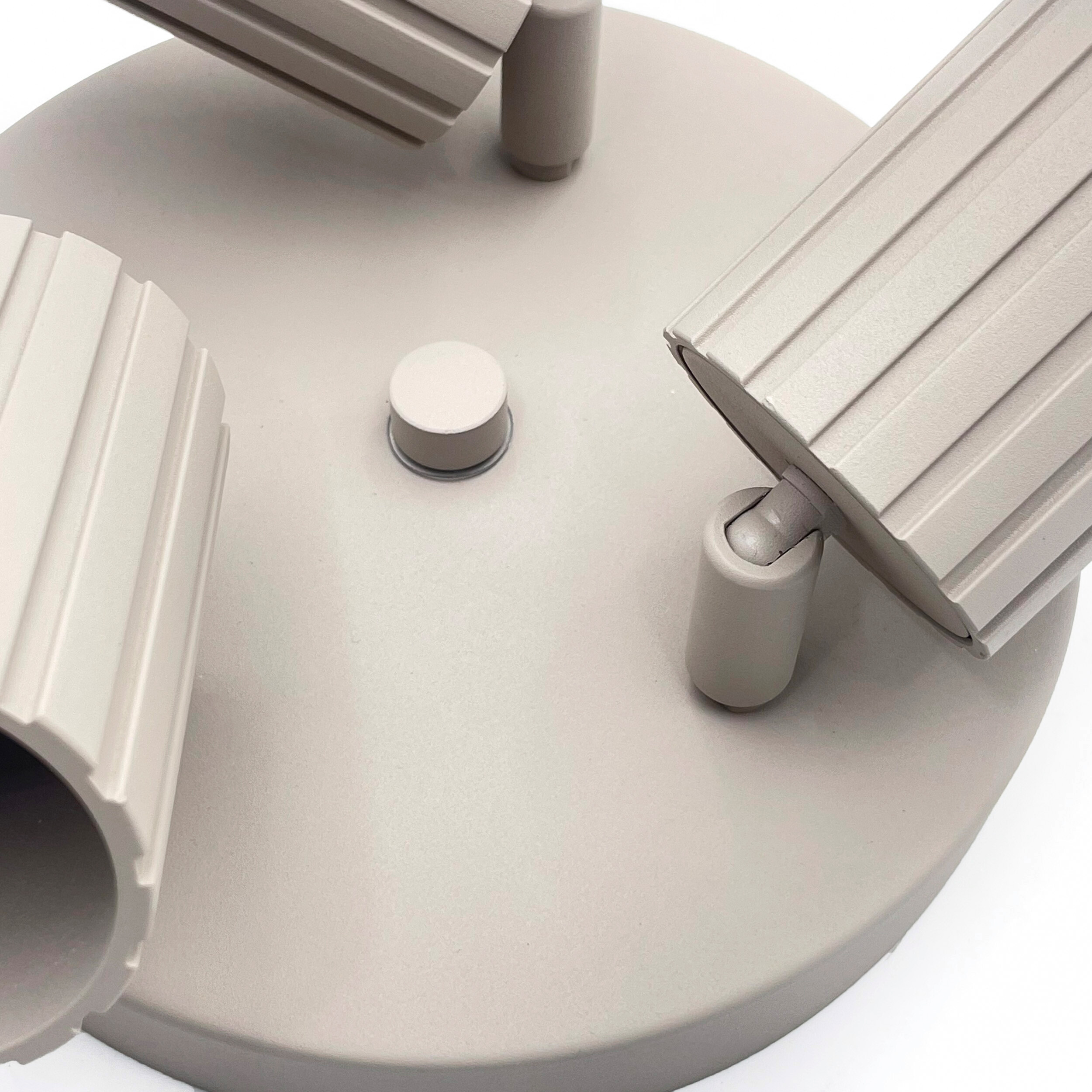 Lamkur Strahler Prisma beige Stahl B/H/L: ca. 18x19,5x18 cm 3 Brennstellen