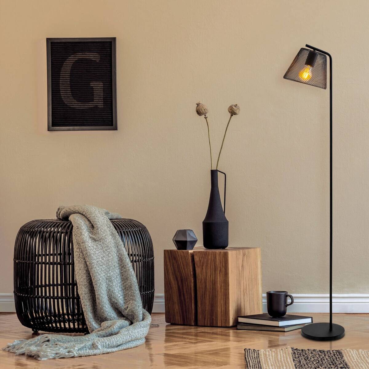 Näve Leuchten Stehleuchte 2083422 schwarz Metall Kunststoff B/H/T: ca. 20x140x20 cm 1 Brennstellen