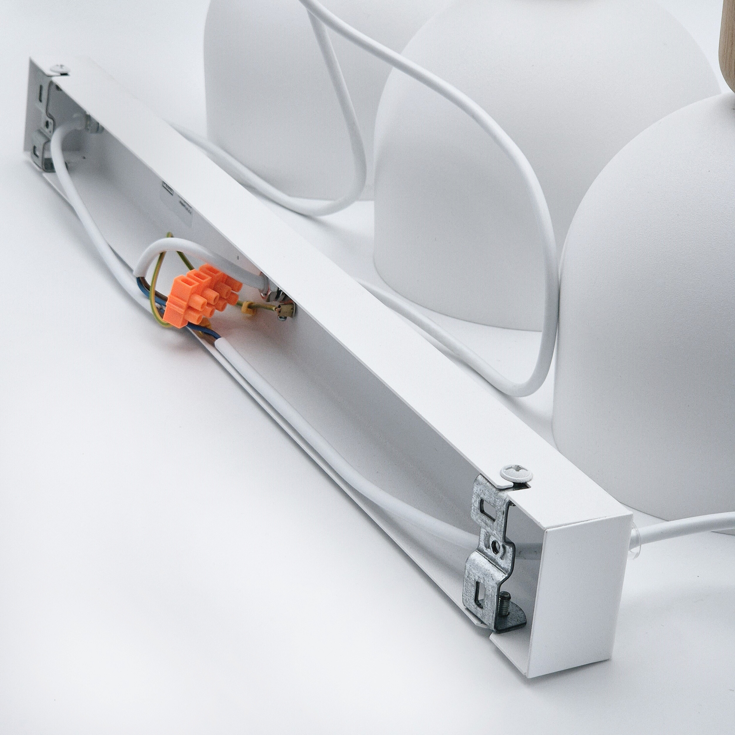 Lamkur Hängeleuchte Eiche weiß Stahl Holz B/H/L: ca. 15,5x85x59 cm E27 3 Brennstellen