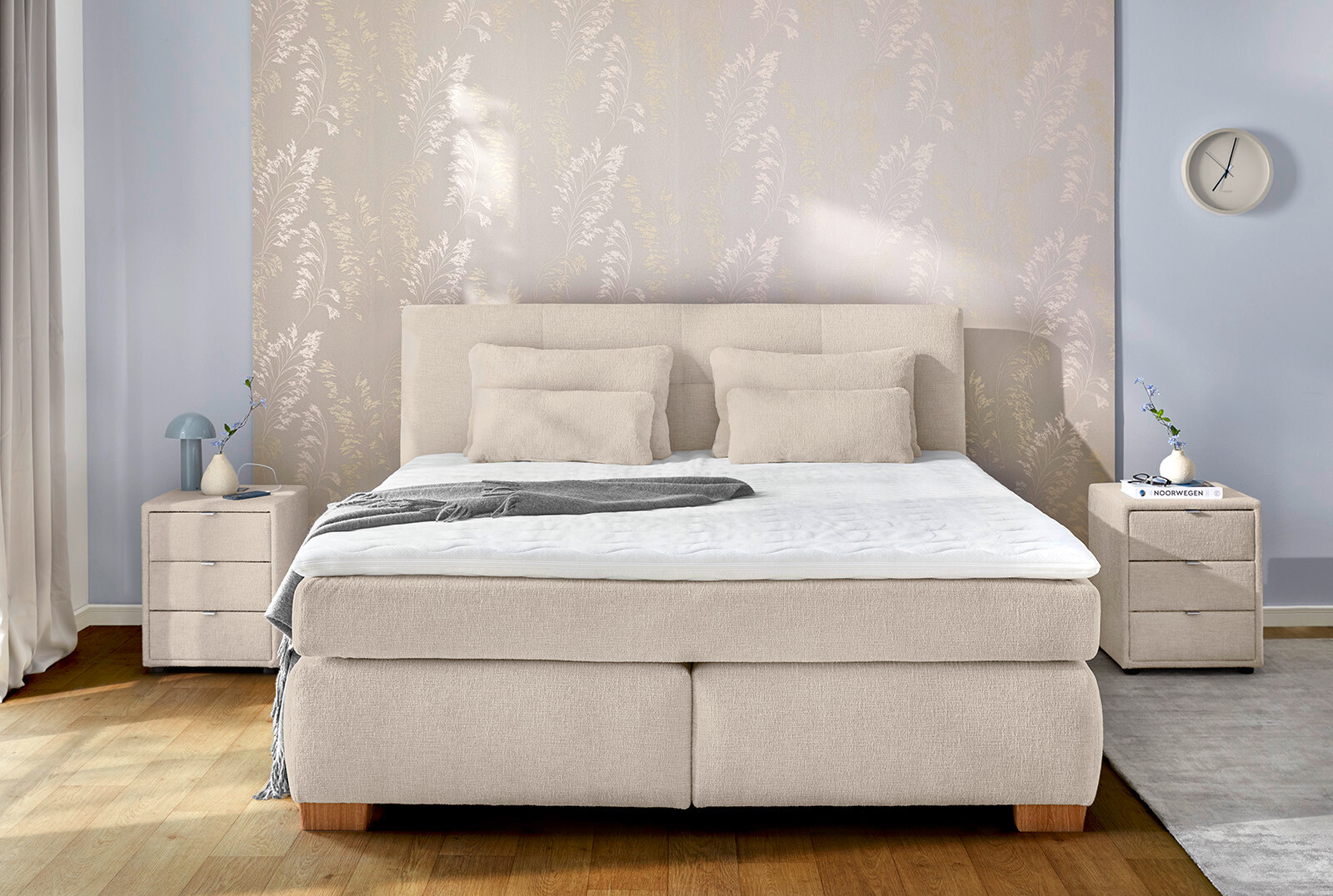 Boxspringbett beige Liegefläche B/L: ca. 180x200 cm Boxspringbett beige Liegefläche B/L: ca. 180x200 cm