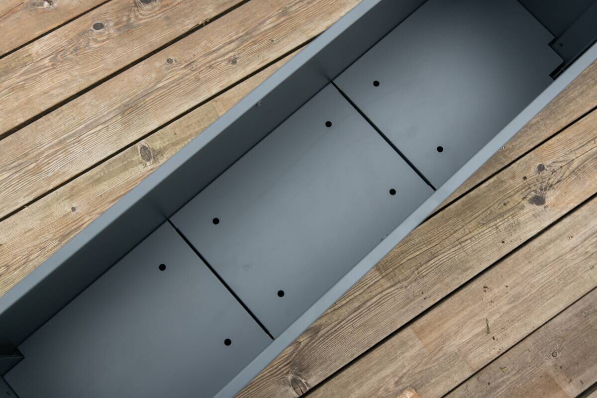 Westmann Pflanzkasten Talus anthrazit Metall B/H/L: ca. 100x52x25 cm