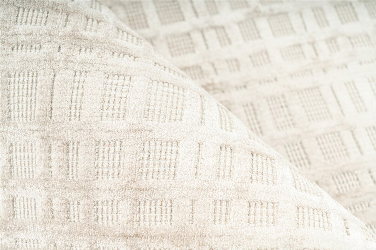 Padiro Kurzflorteppich Karma 125 silber B/H/L: ca. 80x0,8x150 cm