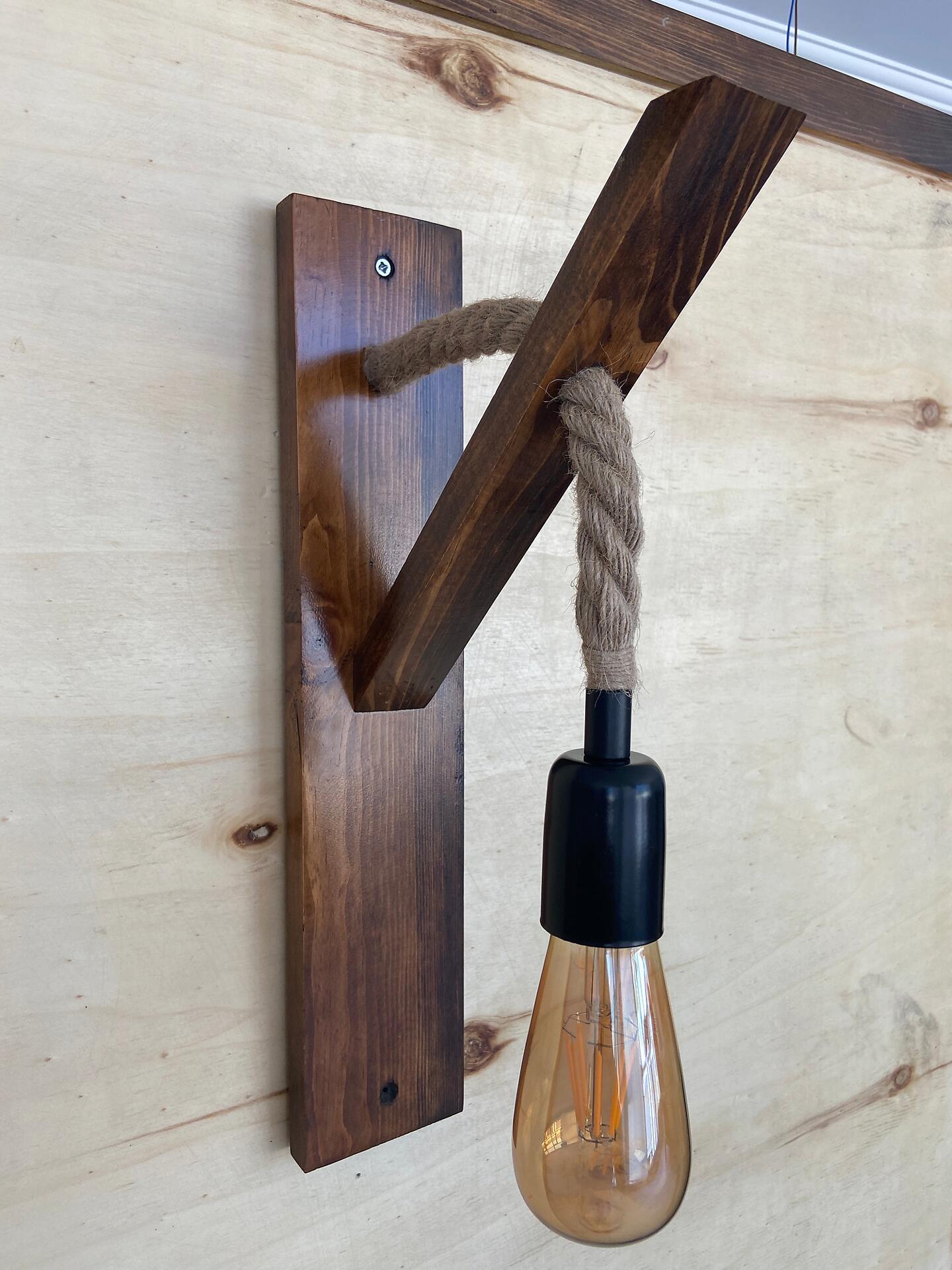 Opviq Wandleuchte nussbaum Kiefer B/H/L: ca. 9x45x23 cm E27 1 Brennstellen