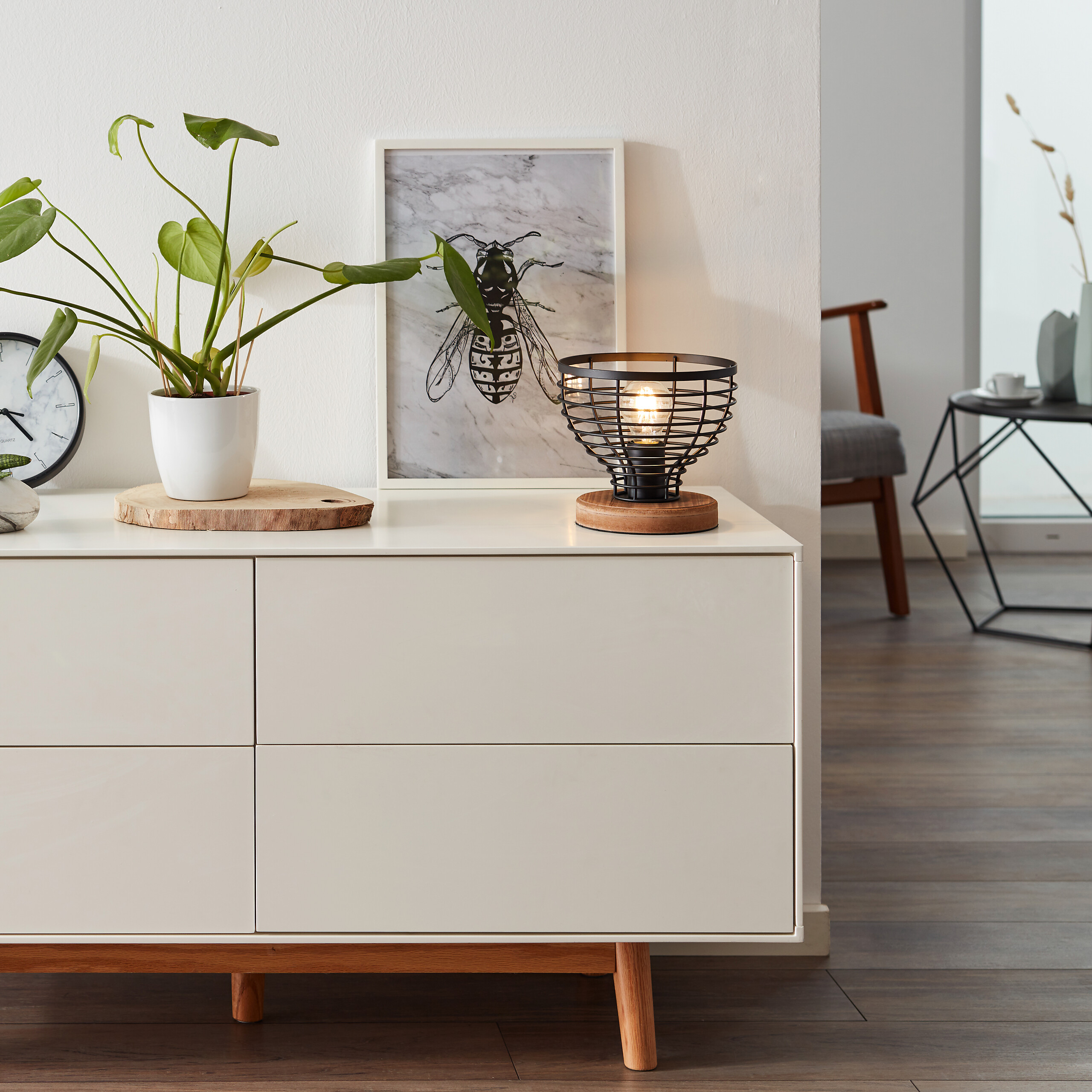 Brilliant Tischleuchte Avia 93153/76 schwarz natur Metall Holz B/H/T: ca. 20x18,5x20 cm E27 1 Brennstellen