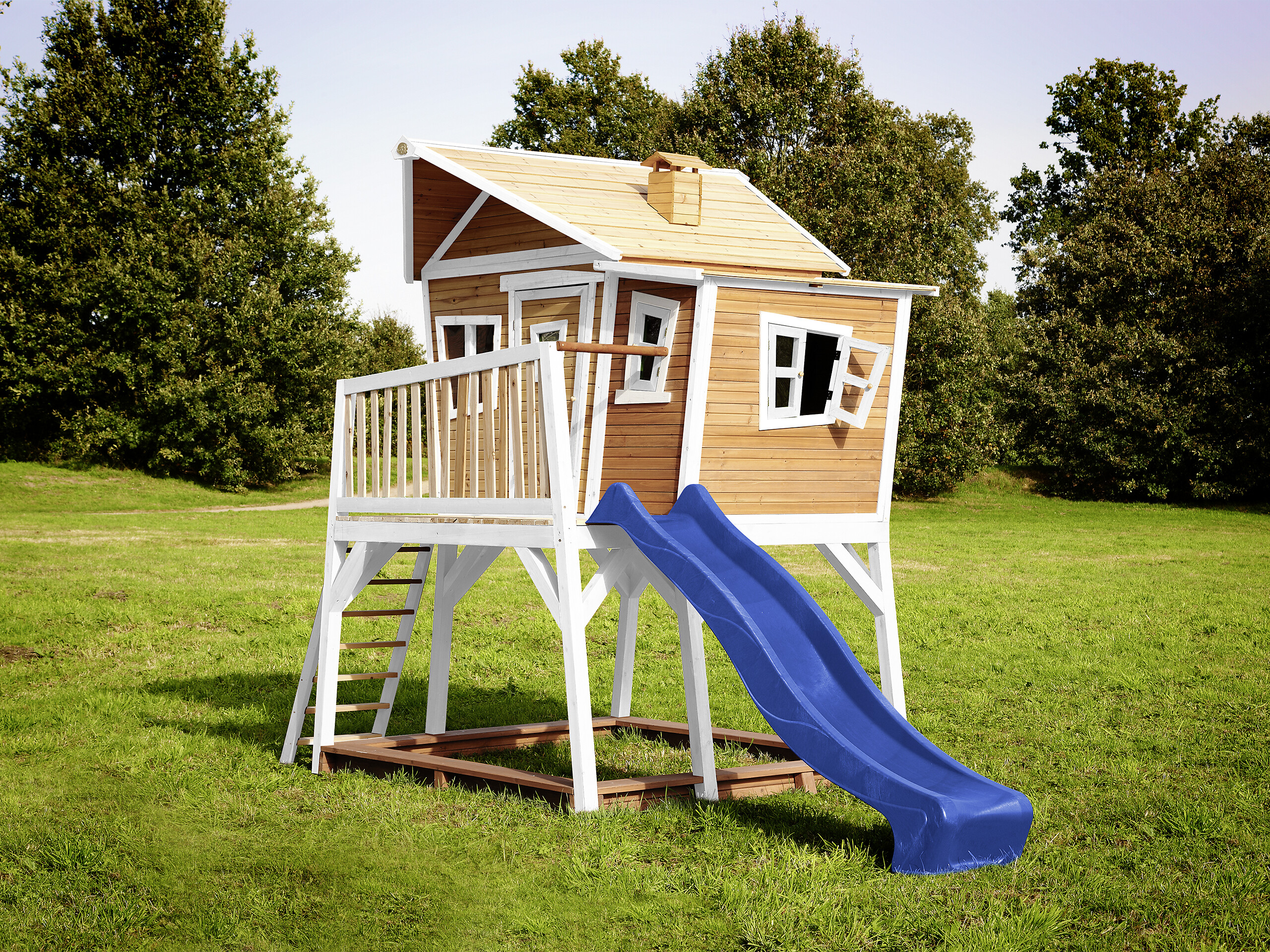 AXI Spielhaus Max braun B/H/L: ca. 432x288x193 cm