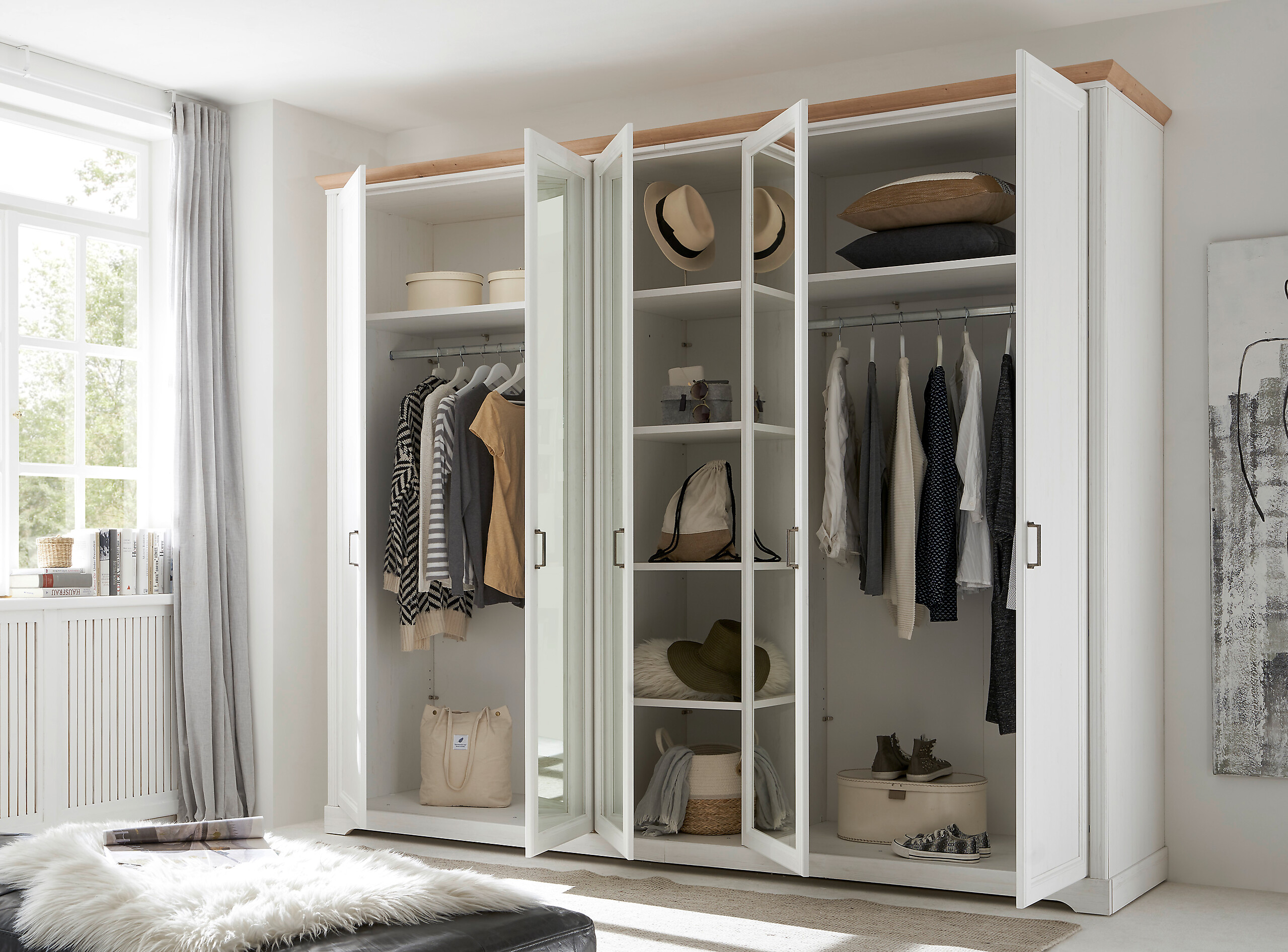 Kleiderschrank Jasmin B/H/T: ca. 266x220x64 cm Kleiderschrank Jasmin B/H/T: ca. 266x220x64 cm