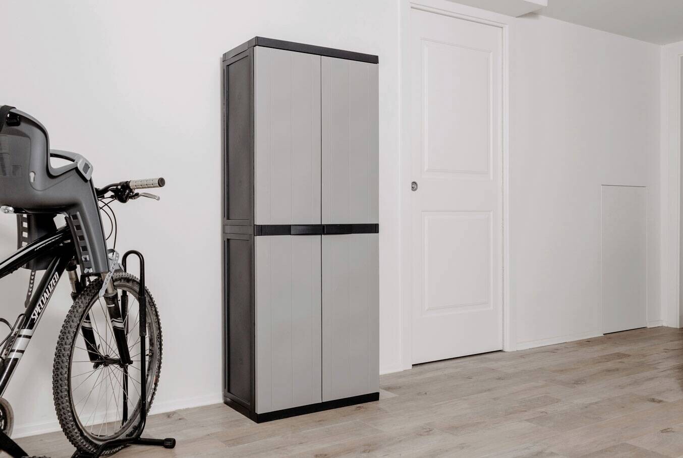 DEA Kunststoffschrank B/H/T: ca. 65x165x37 cm