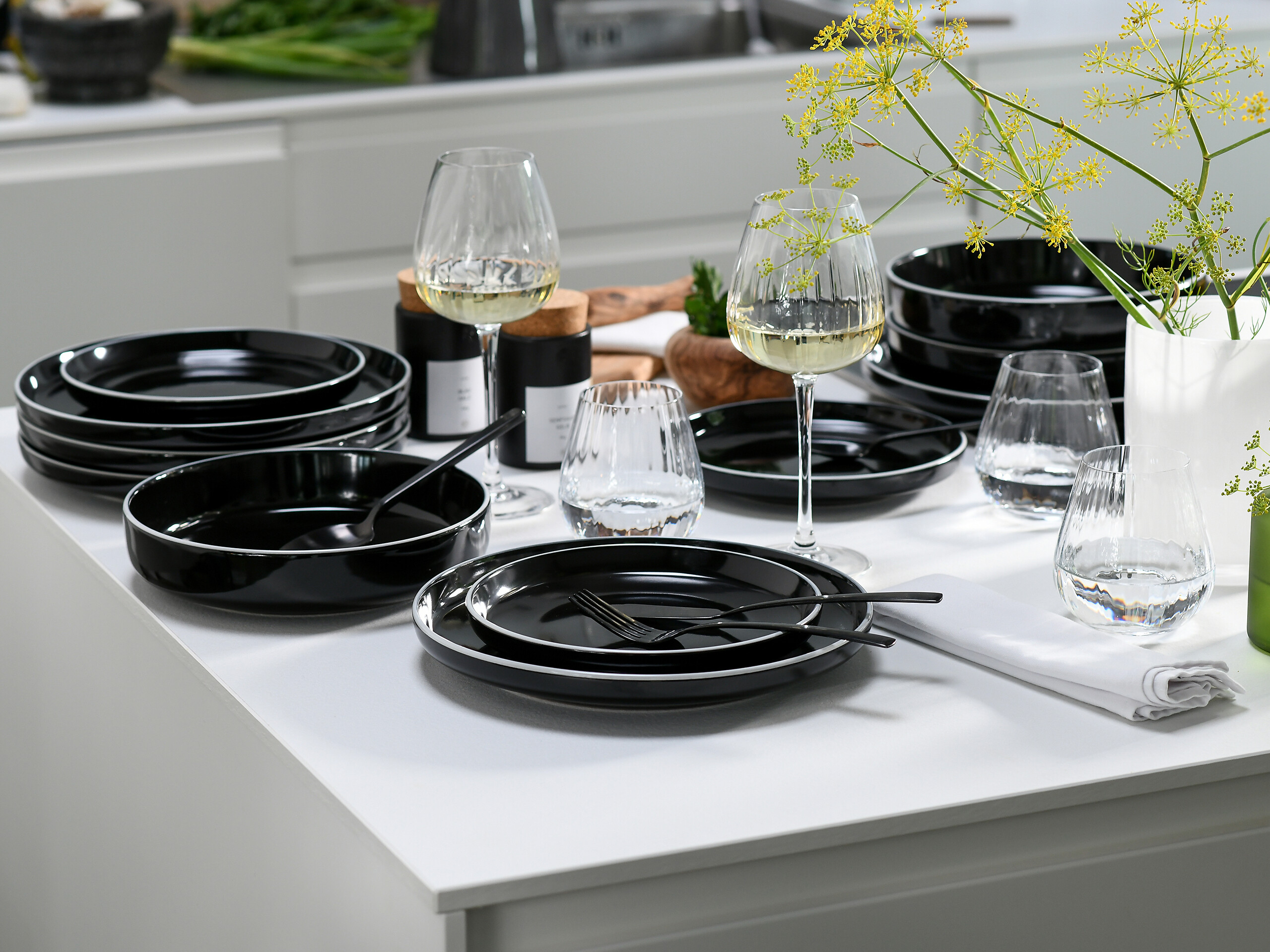 CreaTable Tafelservice Nordic Gourmet schwarz Steinzeug 12 tlg.