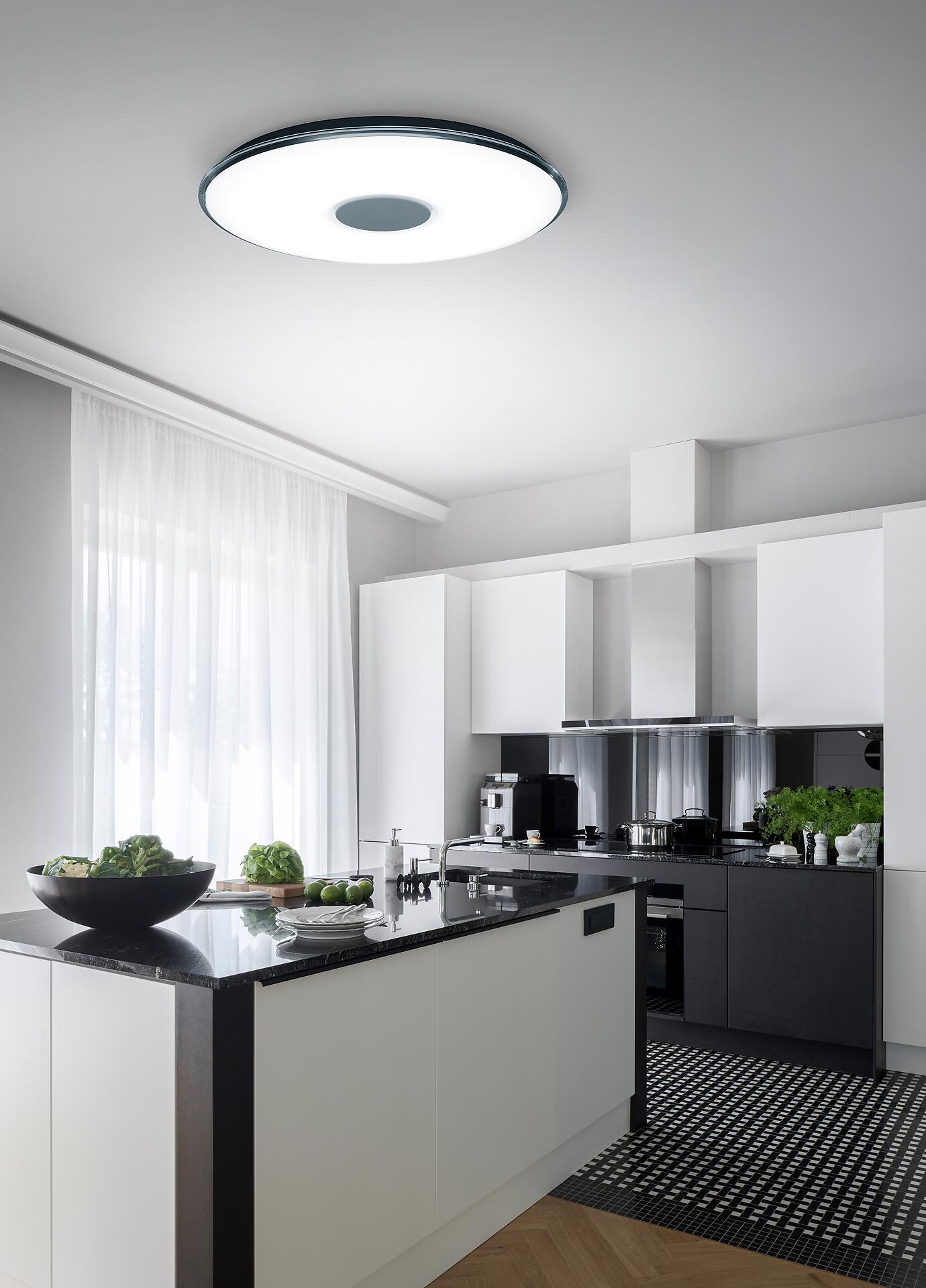 TRIO Deckenleuchte Tokyo weiß Kunststoff H/D: ca. 7x60 cm null 1 Brennstellen