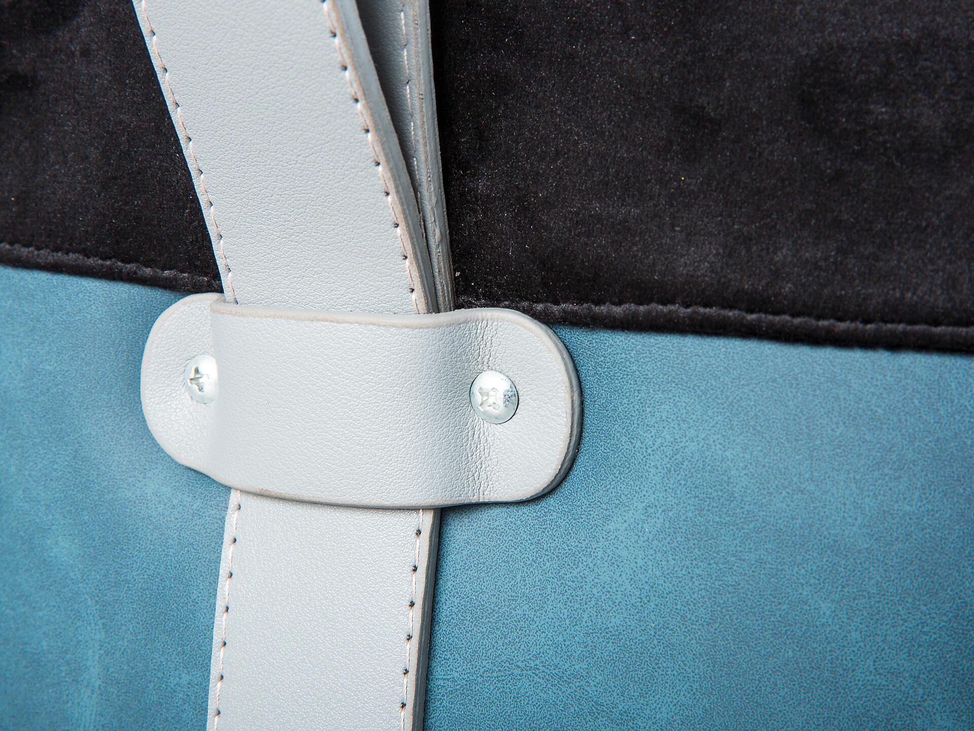 Inter Link Hocker Osame schwarz blau MDF Samtoptik B/H/T: ca. 38x43x33 cm