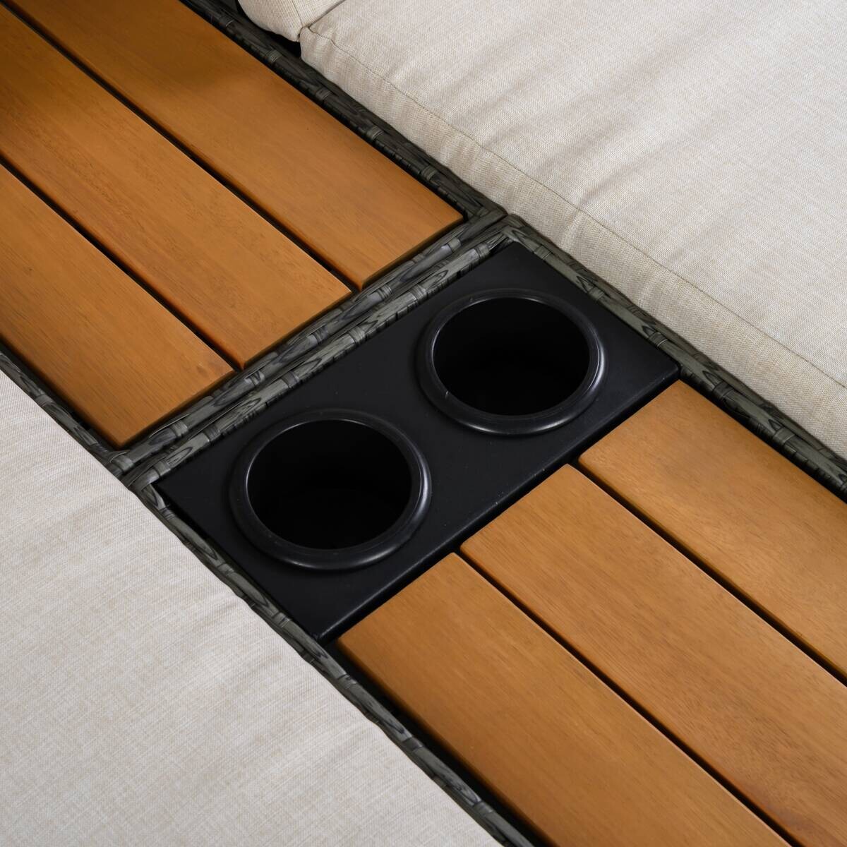 POCOline Gartenliege beige Stahl