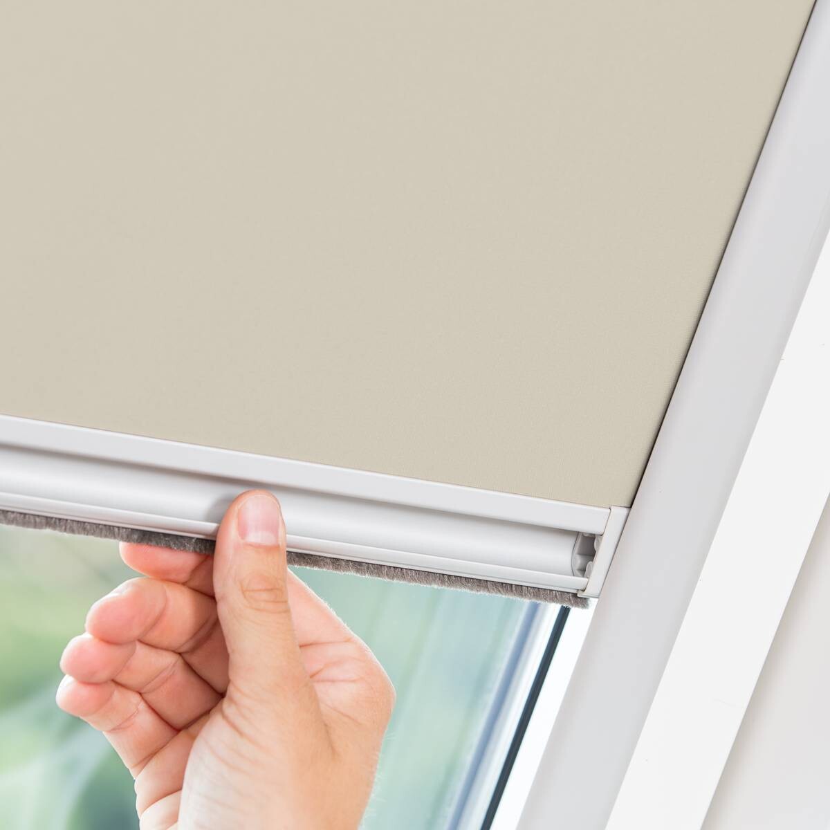 LICHTBLICK Dachfensterrollo Skylight VD creme B/L: ca. 38,3x74 cm