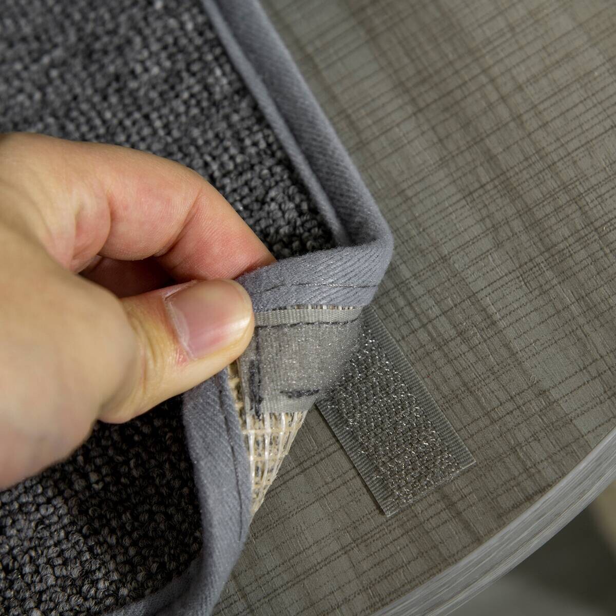 PawHut Kratzbaum grau Spanplatte B/H/L: ca. 40x40x250 cm