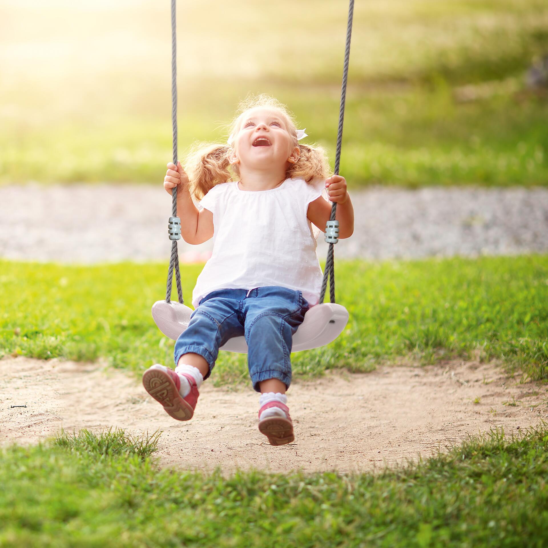 AXI Schaukel schwarz B/H/L: ca. 140x217x210 cm