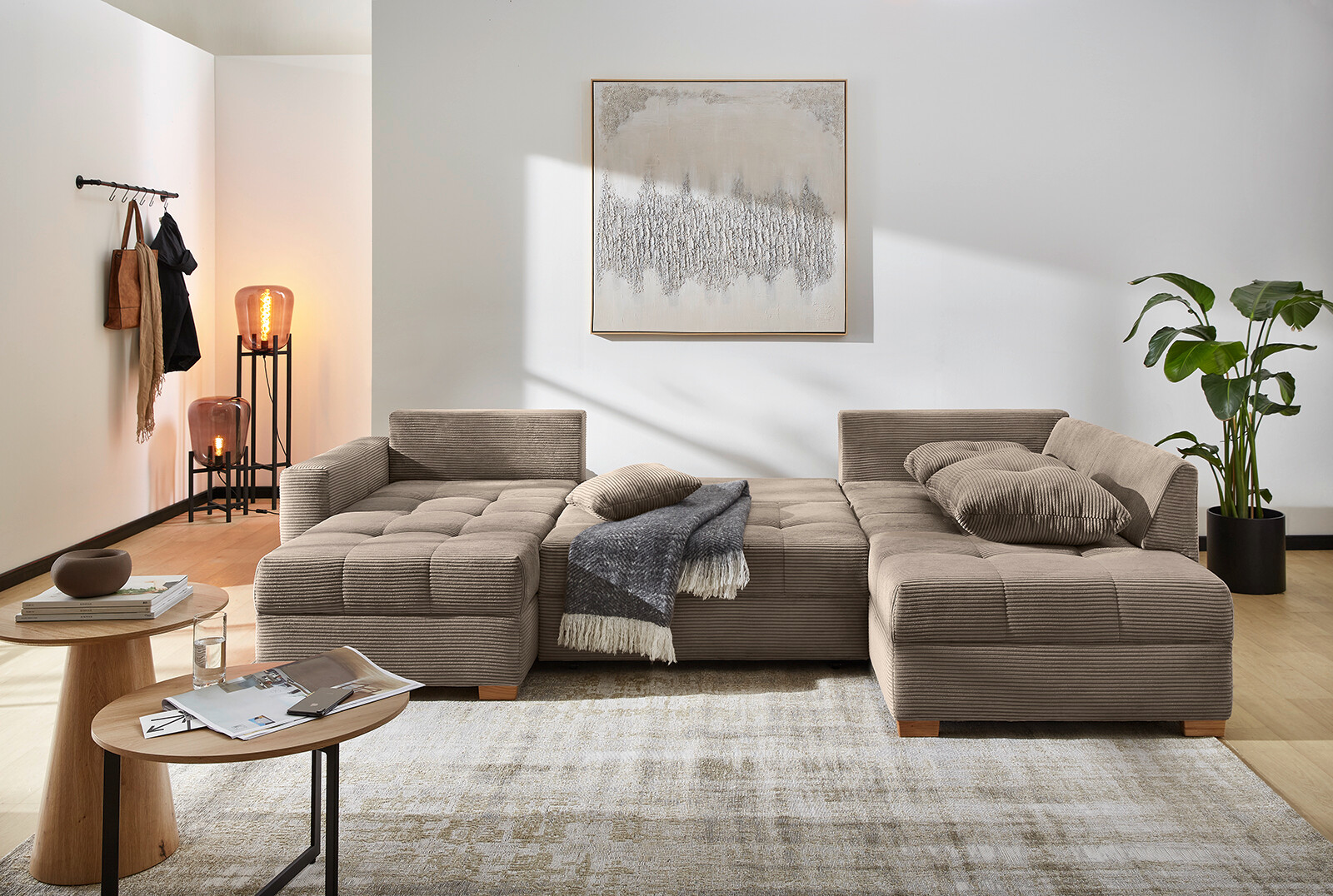 Wohnlandschaft taupe Microfaser B/H/T: ca. 313x92x200 cm Wohnlandschaft taupe Microfaser B/H/T: ca. 313x92x200 cm