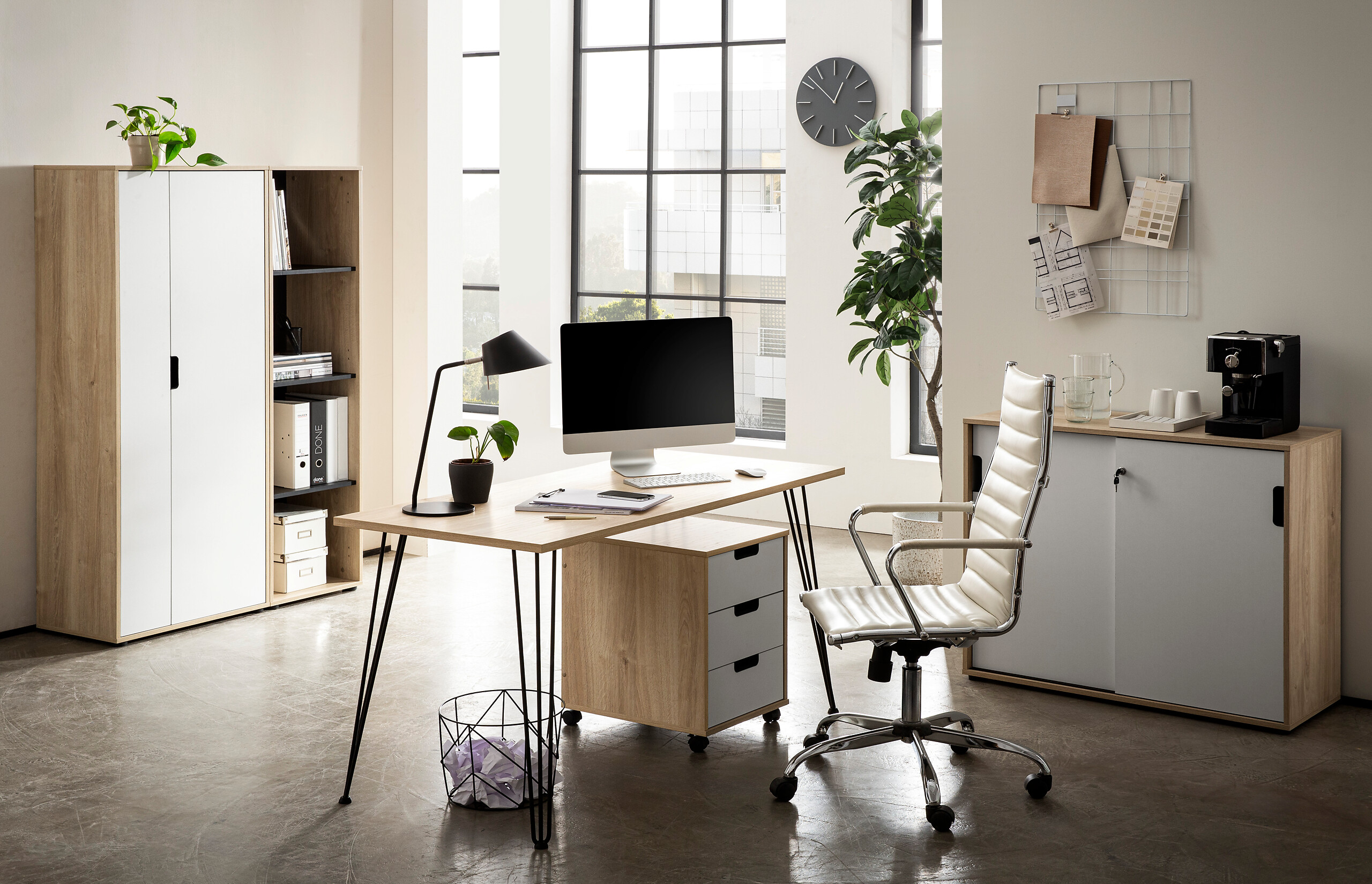 Aktenschrank Emmik weiß matt Eiche Eiche weiß Nachbildung B/H/T: ca. 65,1x163,6x41 cm Aktenschrank Emmik weiß matt Eiche Eiche weiß Nachbildung B/H/T: ca. 65,1x163,6x41 cm