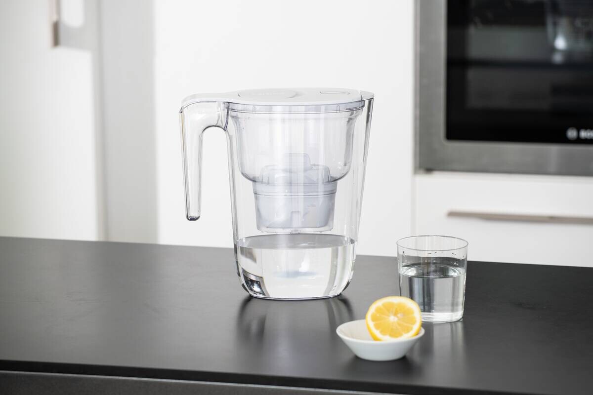 Wasserfilter-Kanne transparent Kunststoff B/H/T: ca. 12x27x25 cm