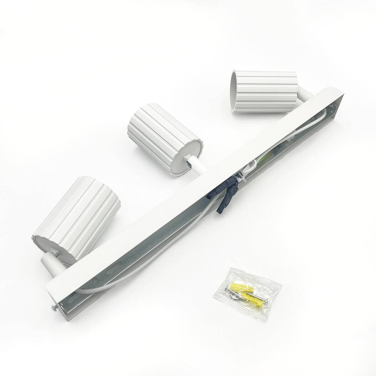 Lamkur Strahler Prisma weiß Stahl B/H/L: ca. 6,5x16,5x45 cm 3 Brennstellen