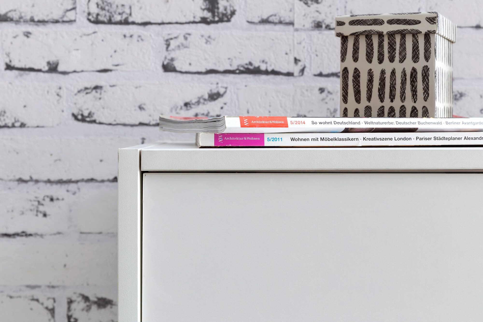 Aktenschrank weiß B/H/T: ca. 60x107,5x28,5 cm