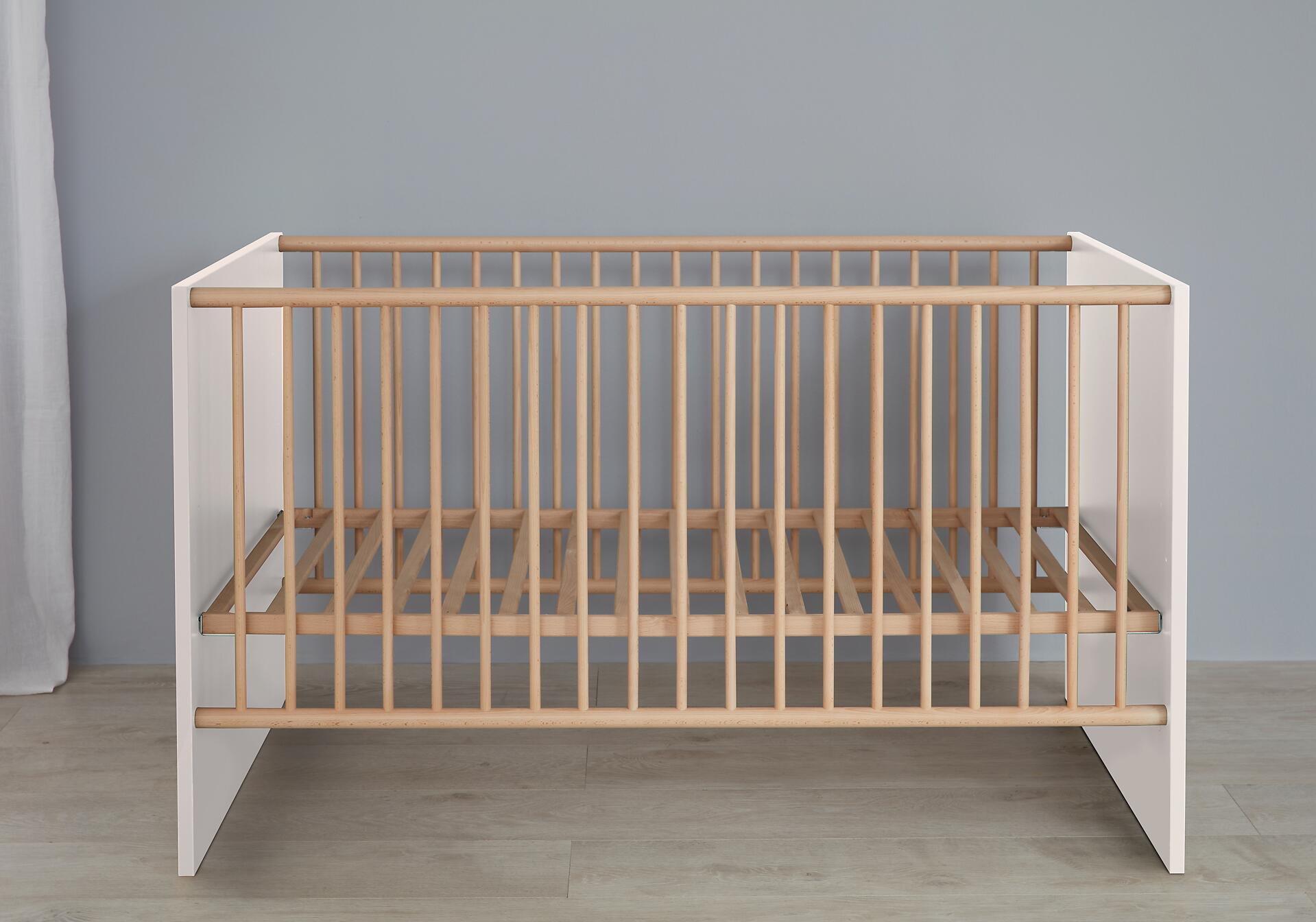 Babybett Mats weiß B/H/T: ca. 144x83x78 cm