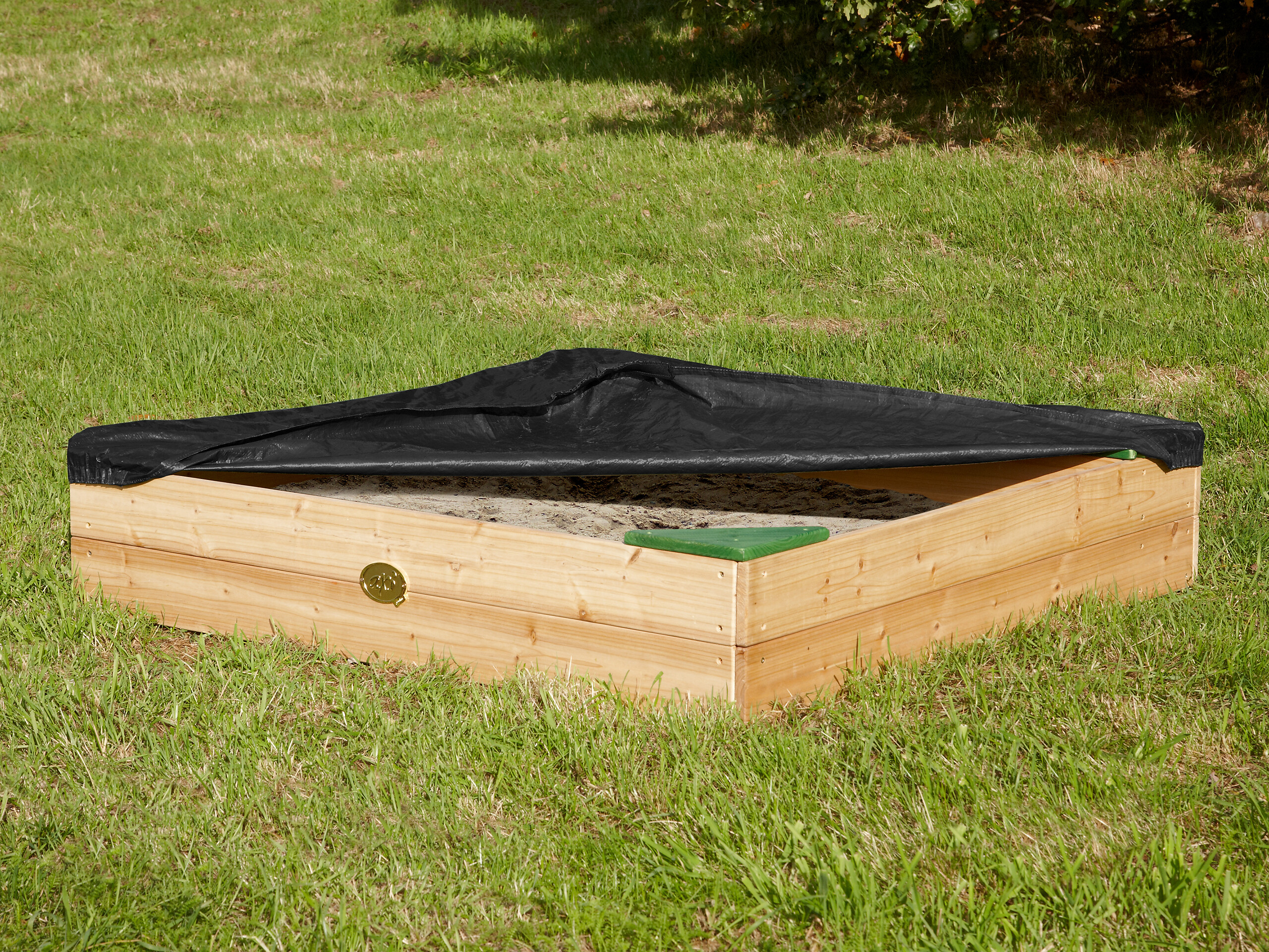 AXI Sandkasten braun Holz B/H/L: ca. 115x22x115 cm