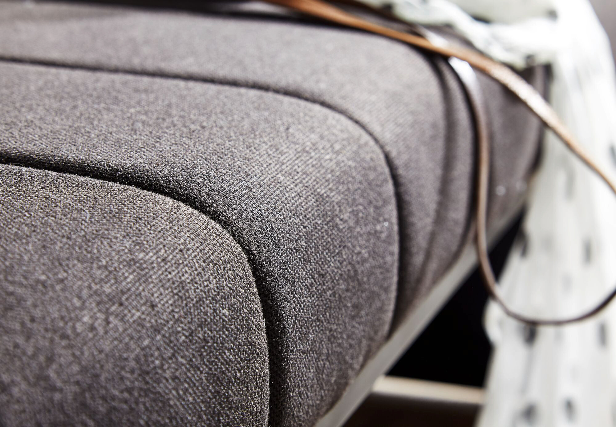 Wohnling Sitzbank dunkelbraun schwarz natur Stoff Eisen Echtholz B/H/T: ca. 105x40x40 cm