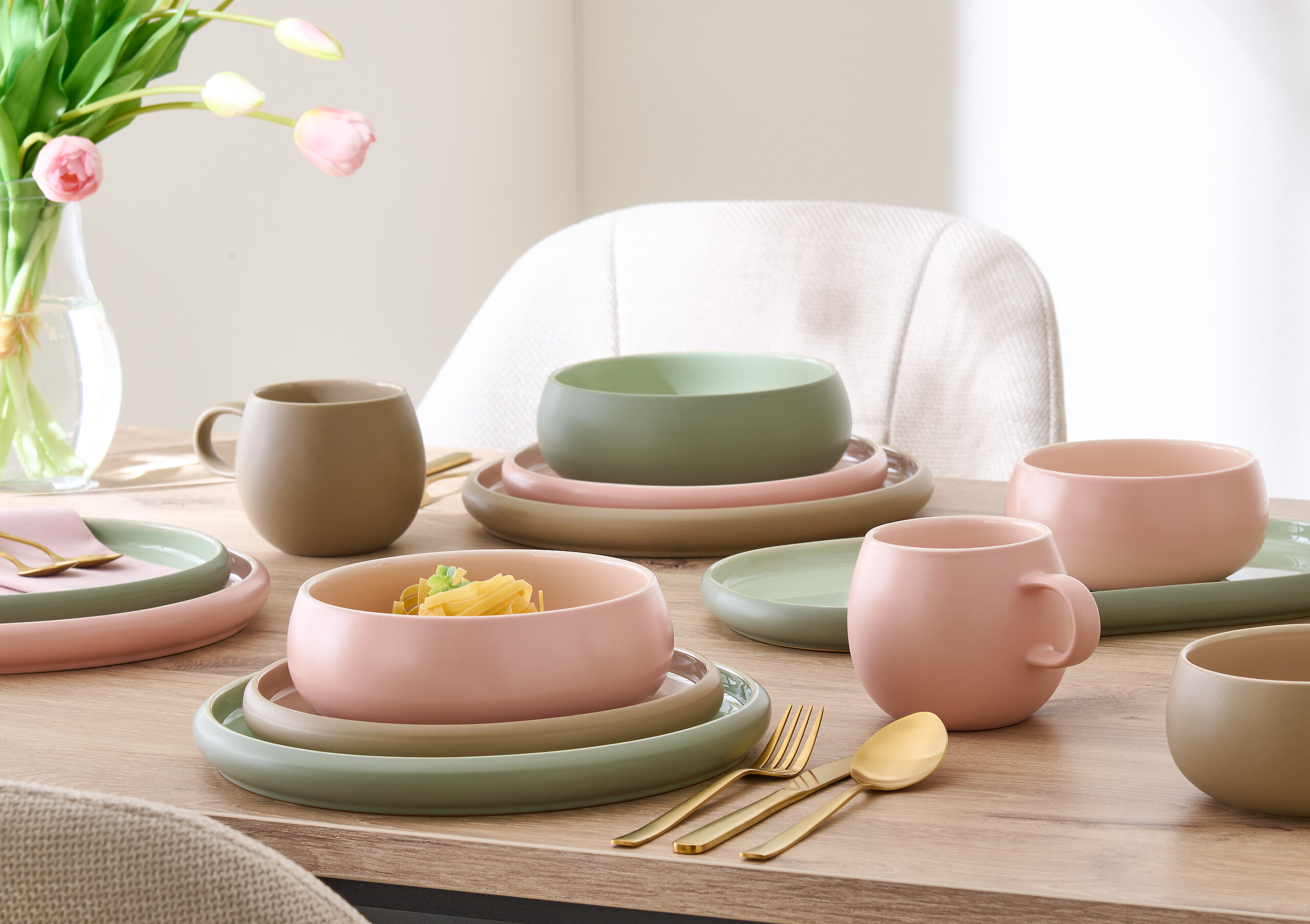 Essteller beige Steinzeug D: ca. 26,3 cm Essteller beige Steinzeug D: ca. 26,3 cm