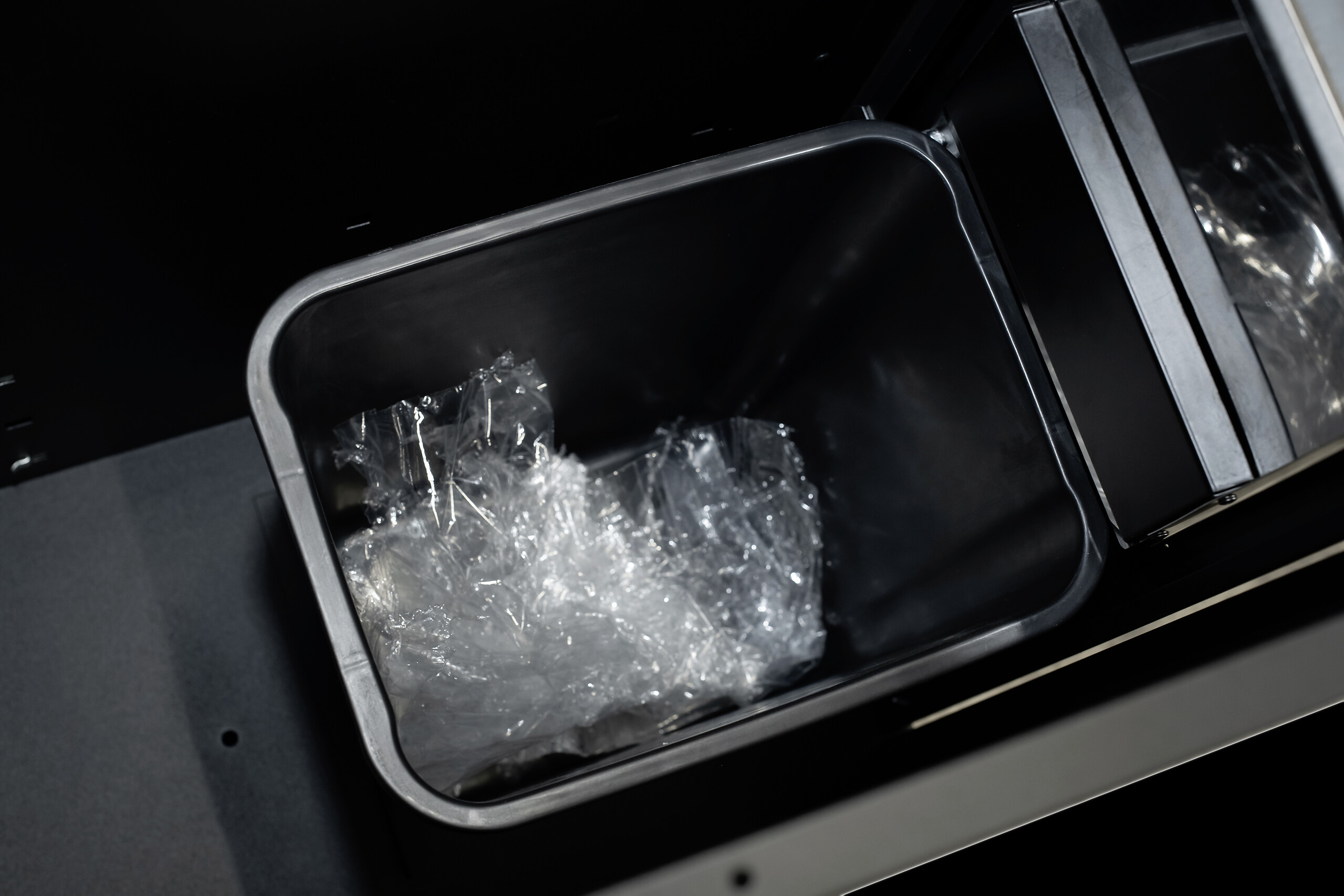 Werkstatteinrichtung EOS Blackline schwarz B/H/L: ca. 356x200x61 cm