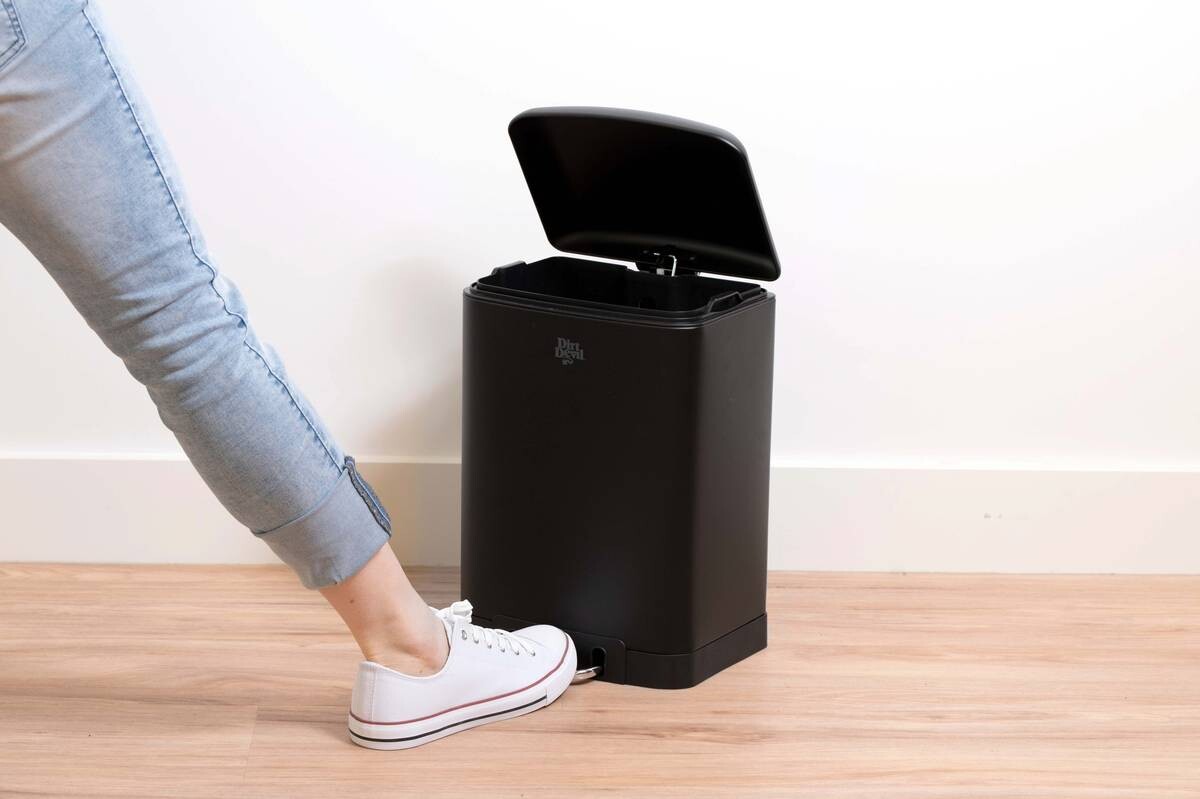 Dirt Devil Treteimer schwarz Edelstahl B/H/T: ca. 27,2x40,2x25,5 cm