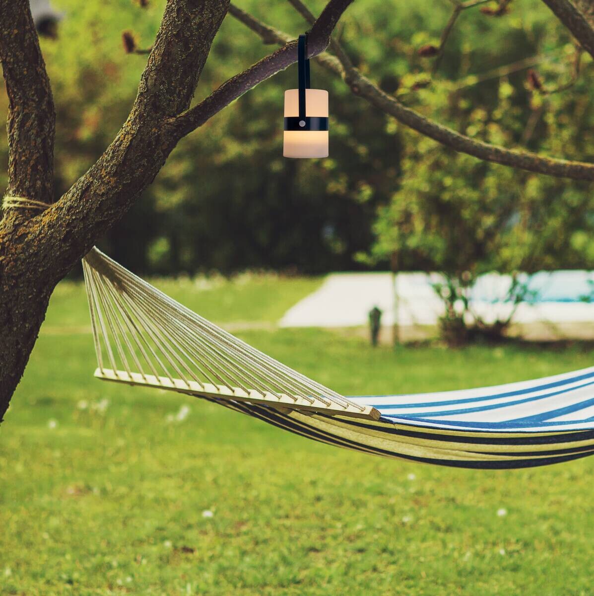 Näve Leuchten Tischleuchte 5294312 weiß schwarz Kunststoff Metall B/H/T: ca. 11x28x10 cm null 1 Brennstellen