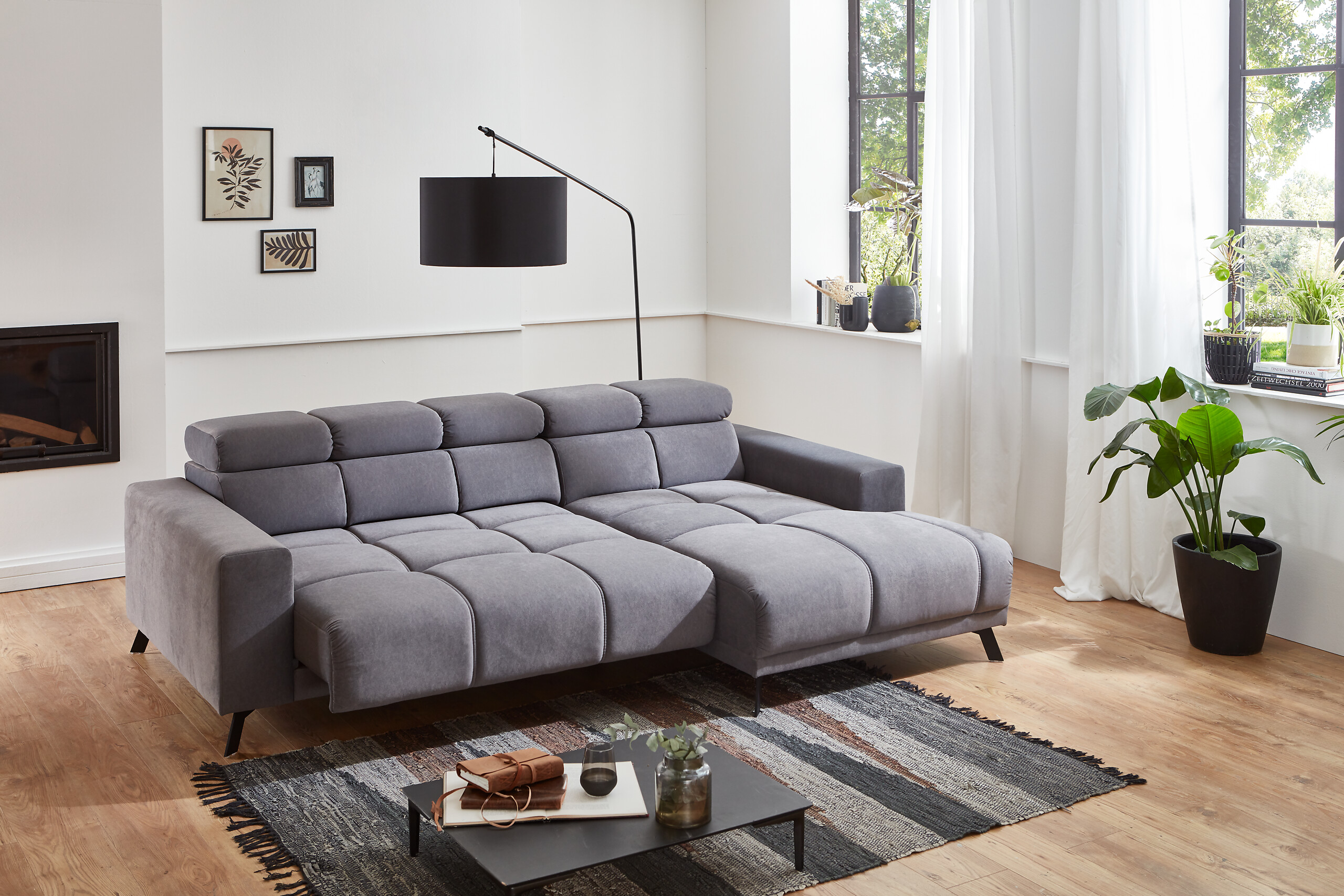 Ecksofa mit elektrischer Sitztiefenverstellung B/H/T: ca. 247x99x170 cm Ecksofa mit elektrischer Sitztiefenverstellung B/H/T: ca. 247x99x170 cm