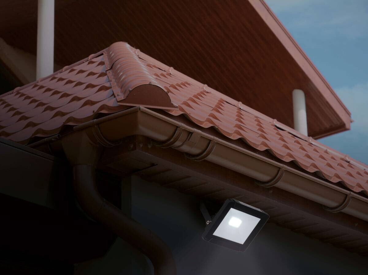 LED-Außenleuchte 5235722 schwarz B/H/T: ca. 13x14,2x5,3 cm