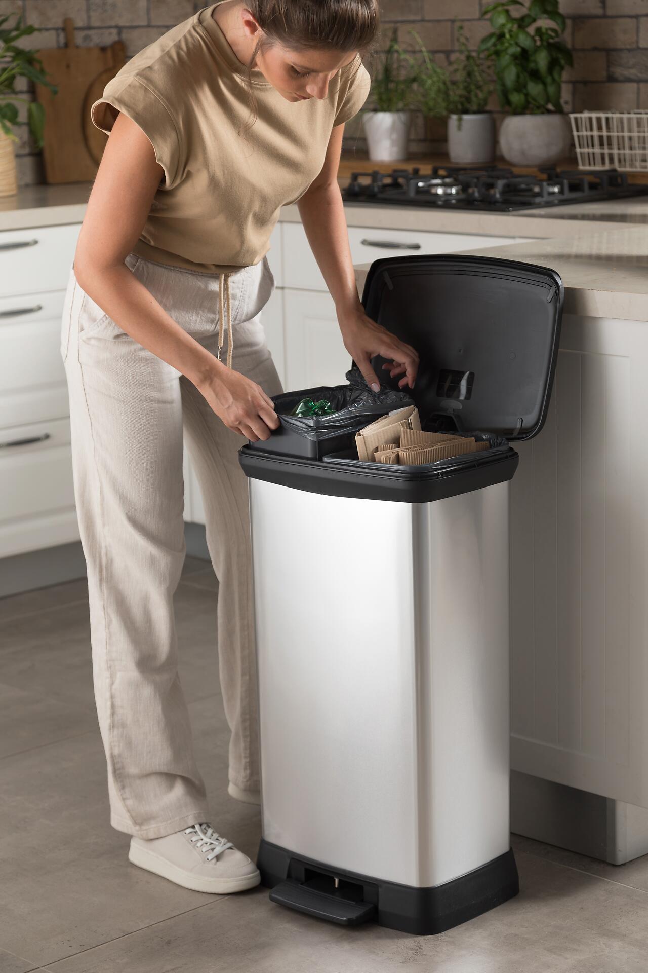 Curver Abfalleimer silber B/H/L: ca. 30x73x40 cm