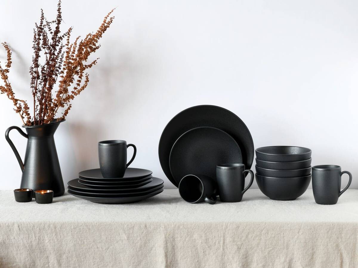 CreaTable Kombiservice Soft Touch mattschwarz Steinzeug 16 tlg.
