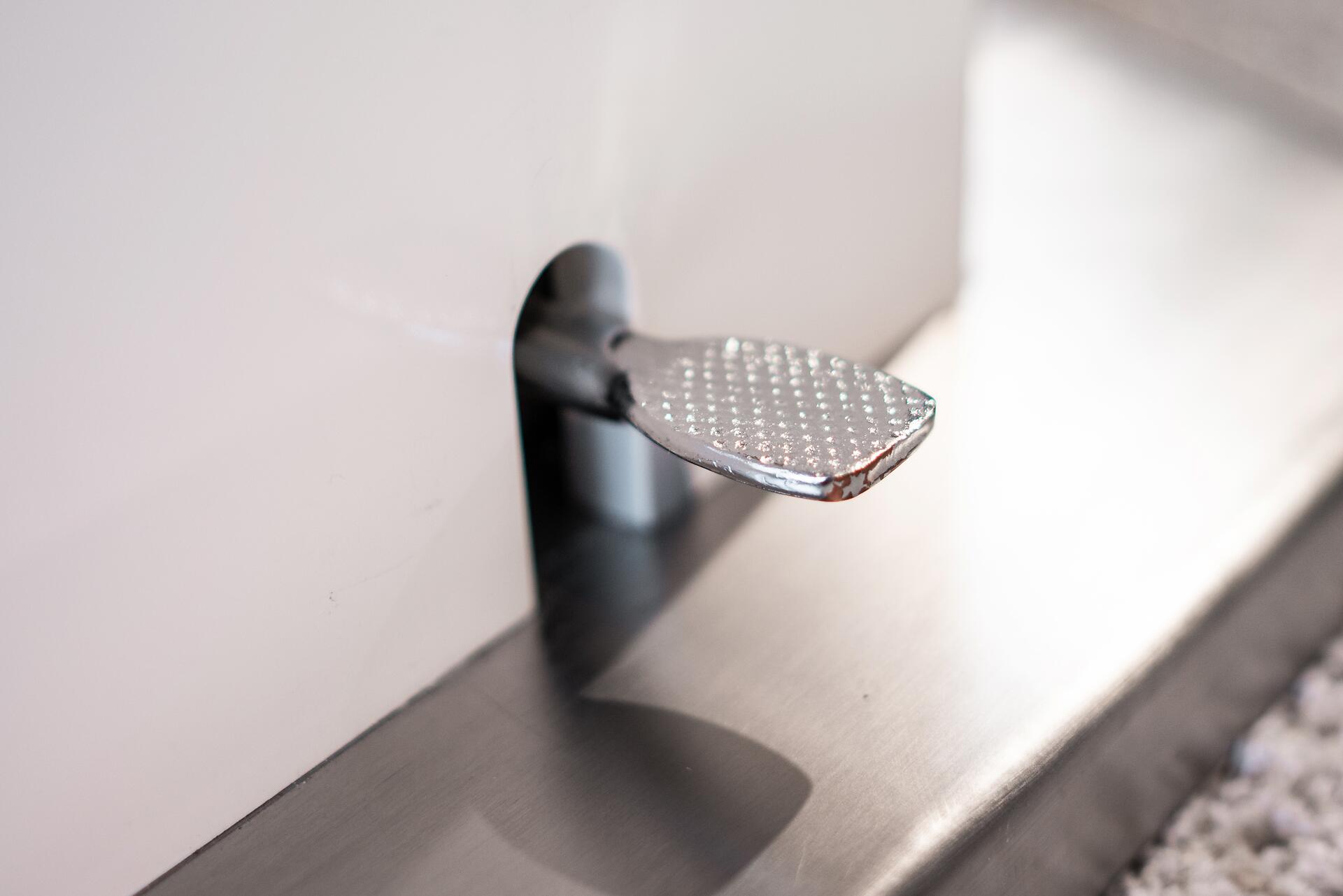 Couchtisch Levi weiß MDF B/H/T: ca. 135x50x75 cm