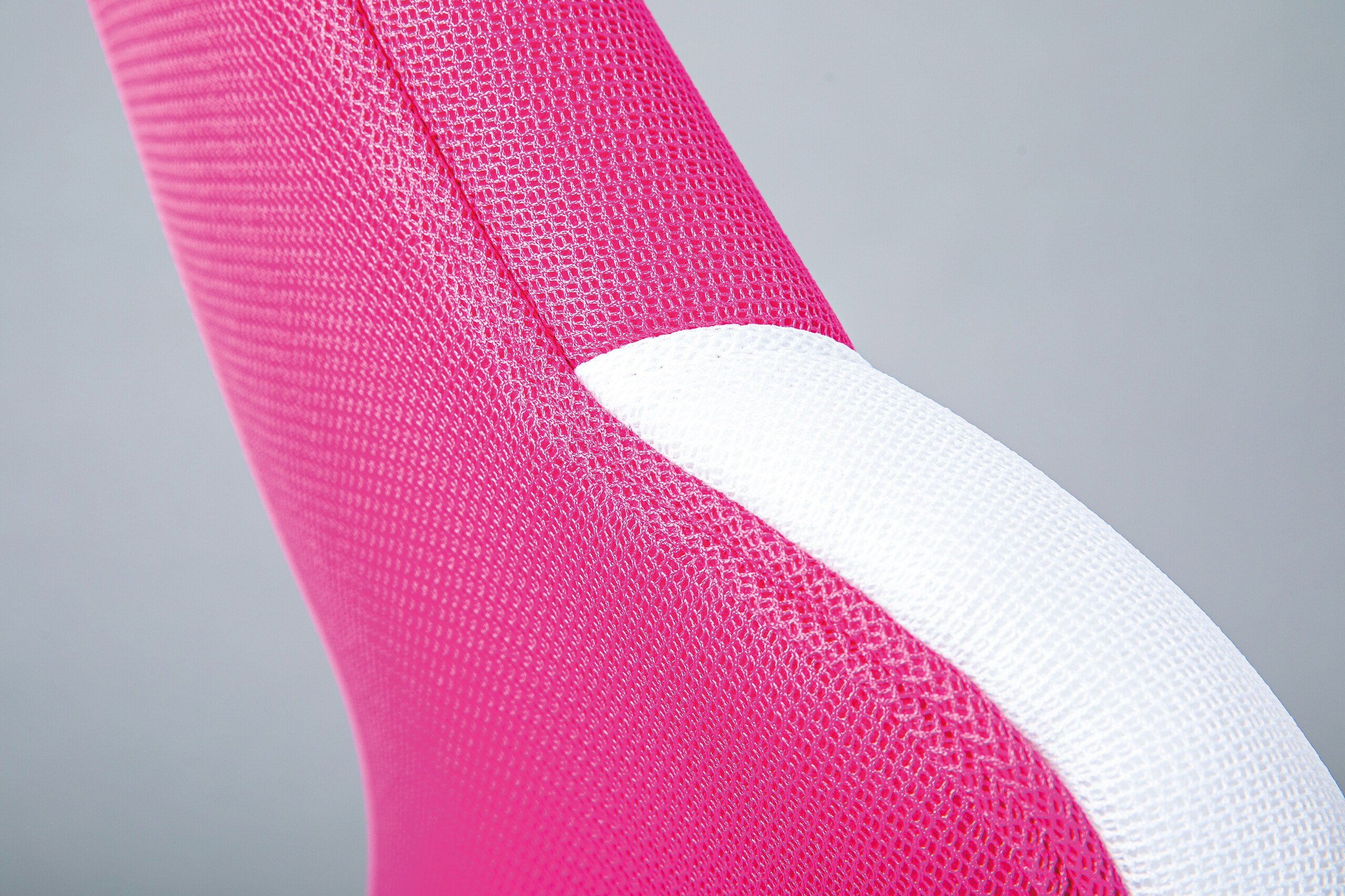 Drehstuhl Jessi himbeere weiß