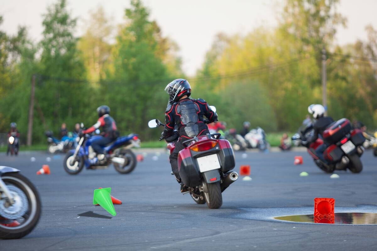 Dunlop Pylonen orange B/H/L: ca. 14x24x14 cm