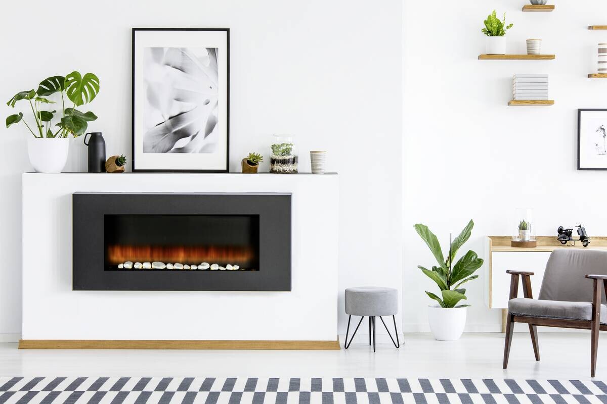 Elektrokamin schwarz B/H/L: ca. 18x52,5x98 cm ca. 1800 W