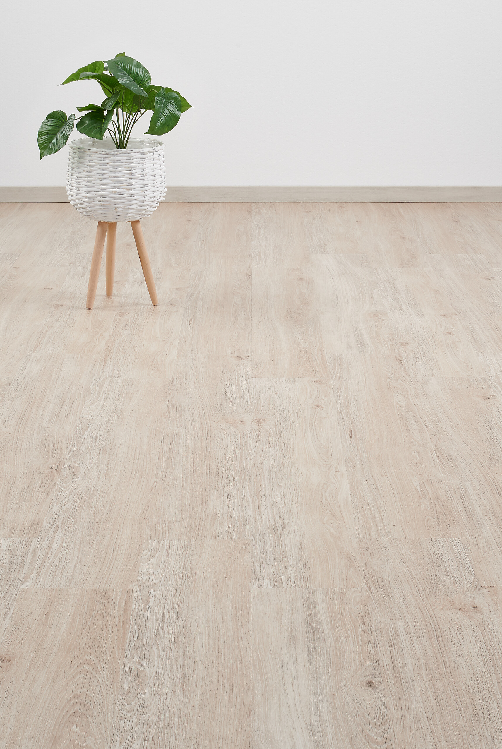 Click-Vinylboden Diele hell ca. 2,17 m² im Paket  B/L: ca. 17,78x121,92 cm pro Paket