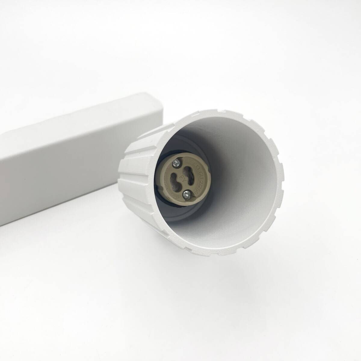 Lamkur Strahler Prisma weiß Stahl B/H/L: ca. 6,5x16,5x30 cm 2 Brennstellen