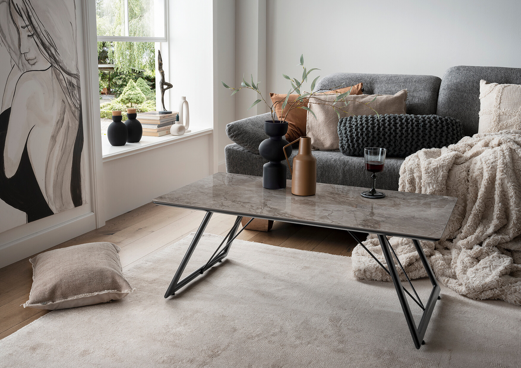 Couchtisch Chloe grau Keramik B/H/T: ca. 110x42x60 cm