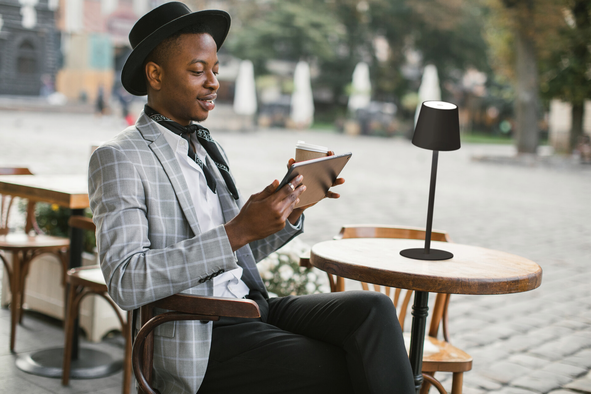 easy! by FHL Tischleuchte 850210 Tropea schwarz Metall H/D: ca. 38x12 cm 1 Brennstellen