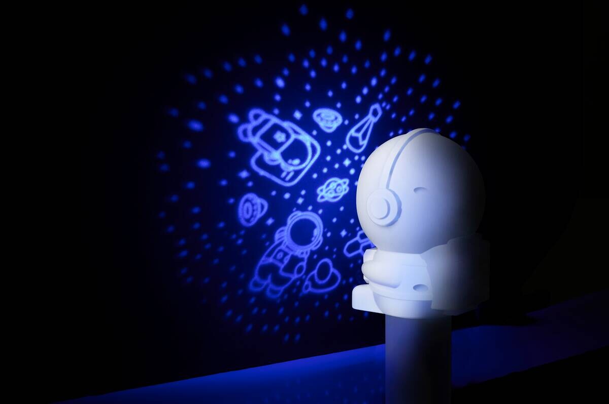 Grundig Sternen-Projektor Astronaut B/H/L: ca. 9x7x14 cm