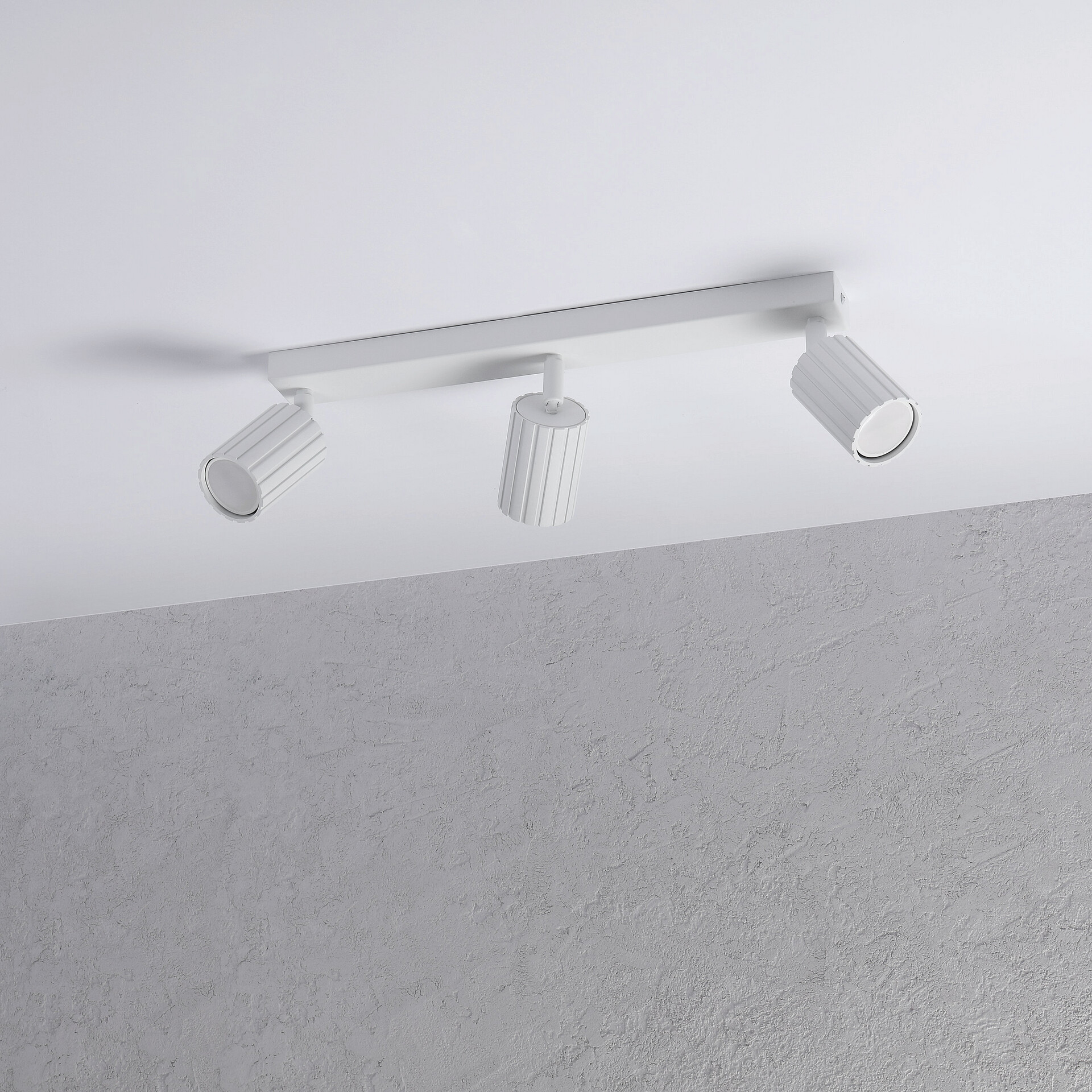 Lamkur Strahler Prisma weiß Stahl B/H/L: ca. 6,5x16,5x45 cm 3 Brennstellen