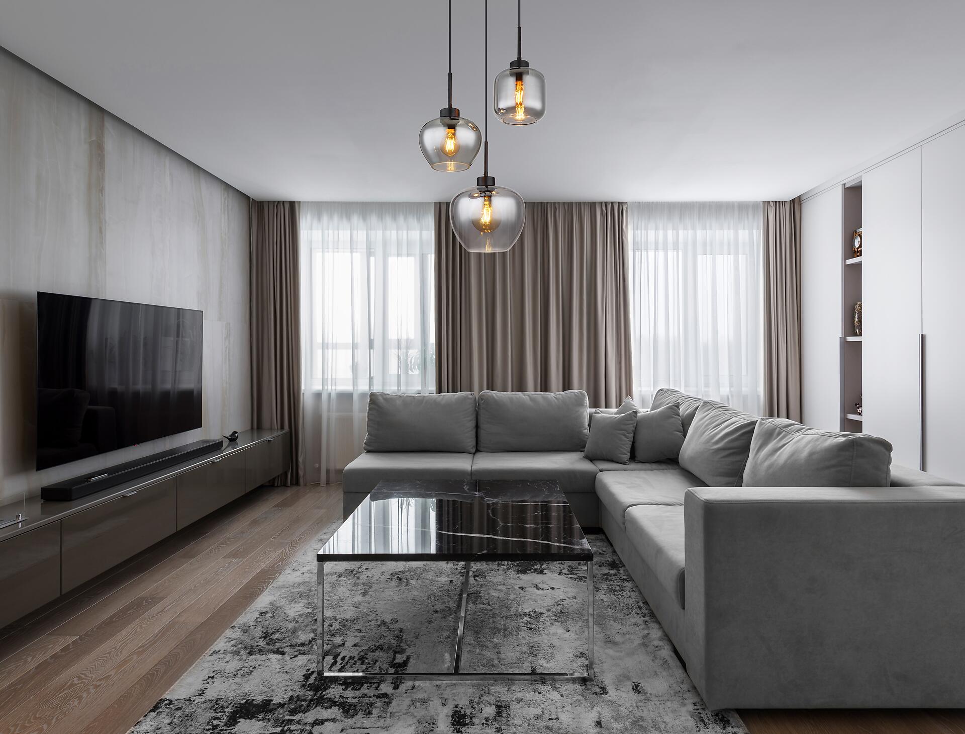 GLOBO Pendelleuchte Matt schwarz Metall H/D: ca. 120x38 cm E27 3 Brennstellen