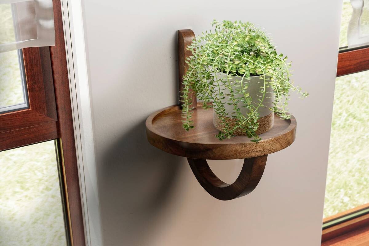 Wandregal B/H/T: ca. 30x33x30 cm