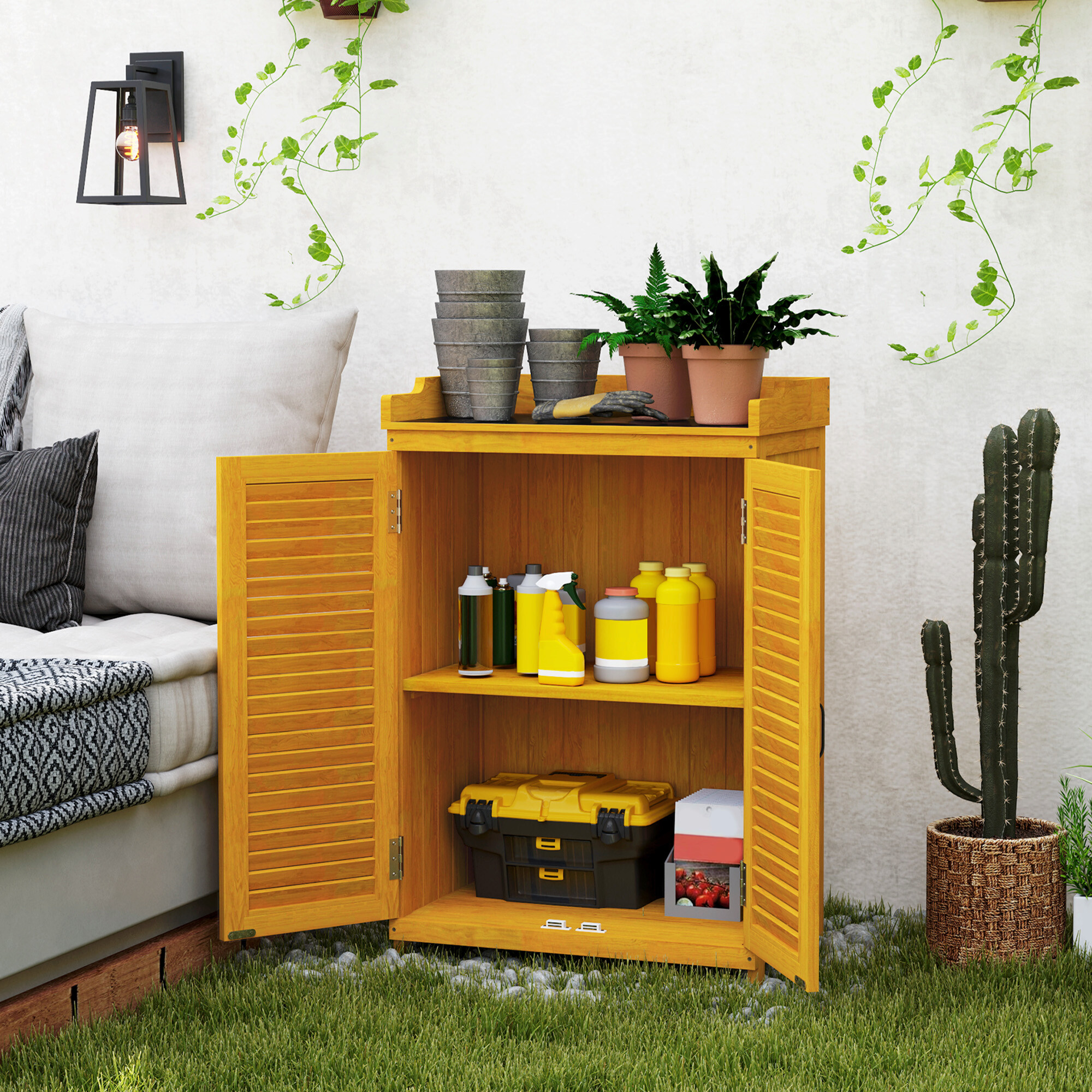 Outsunny Gartenschrank gelb Metall B/H/L: ca. 40x98,5x65,5 cm