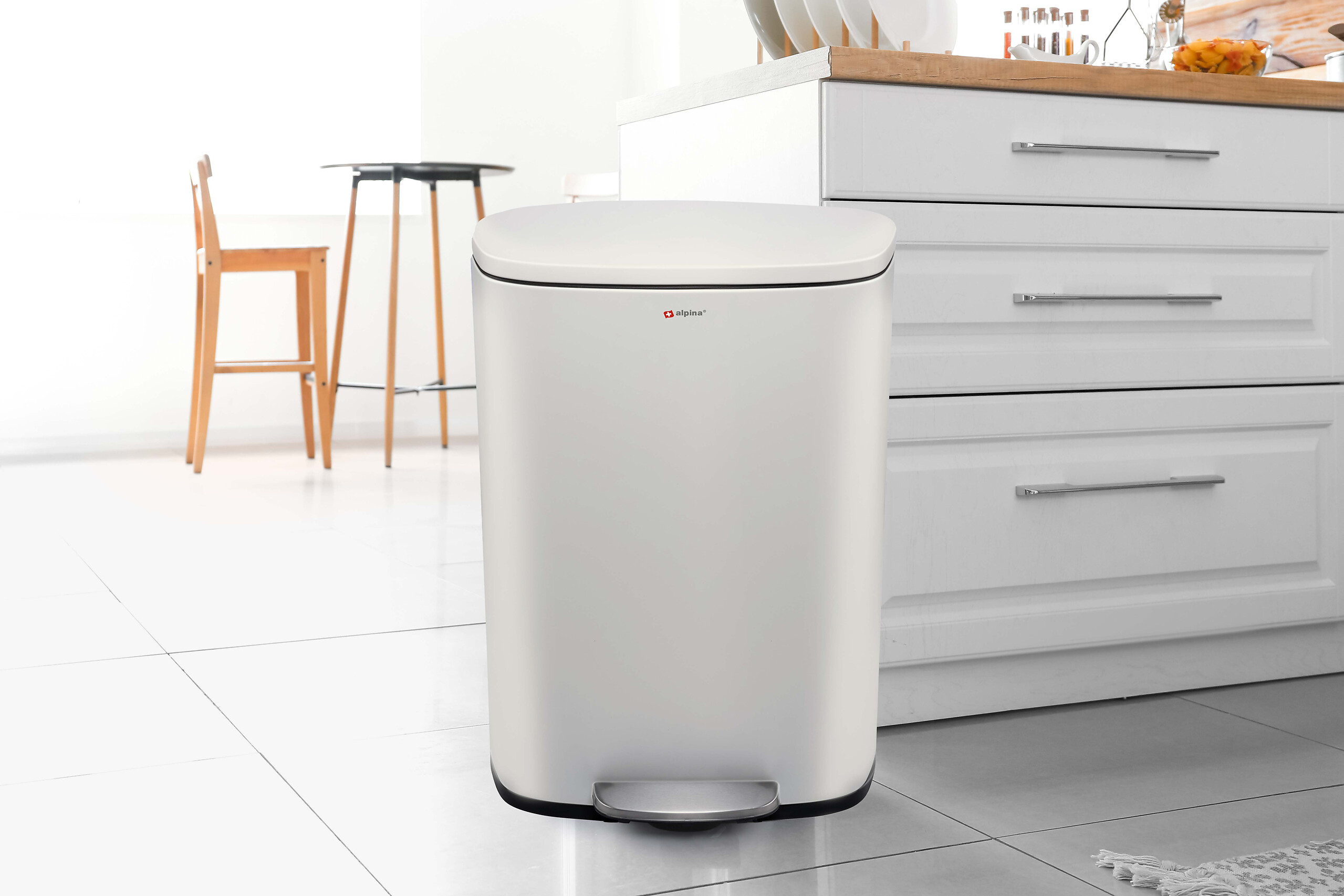 alpina Treteimer weiß Kunststoff